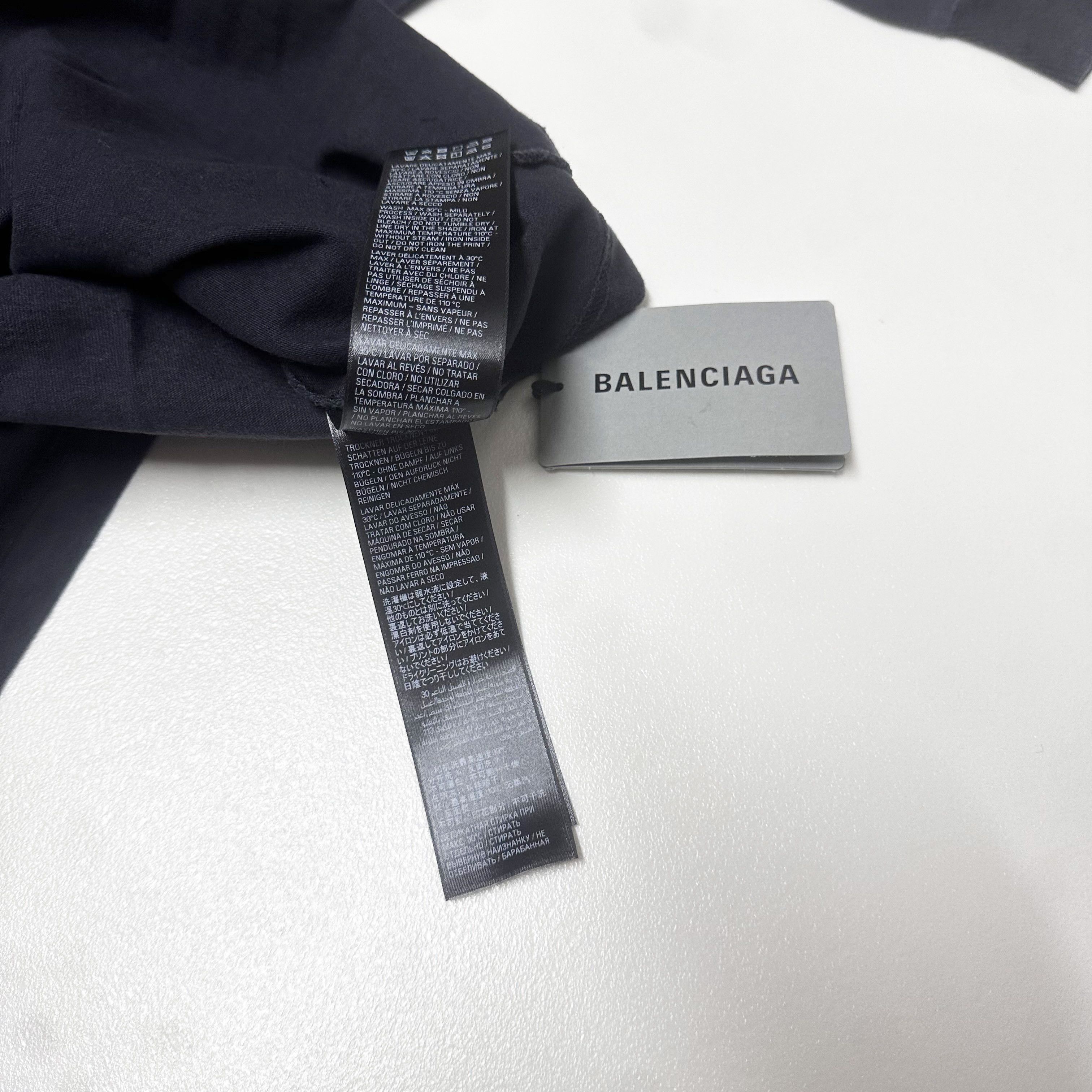 Balenciaga BALENCIAGA size M L medium Long sleeve black tshirt metal Size US M / EU 48-50 / 2 - 8 Thumbnail