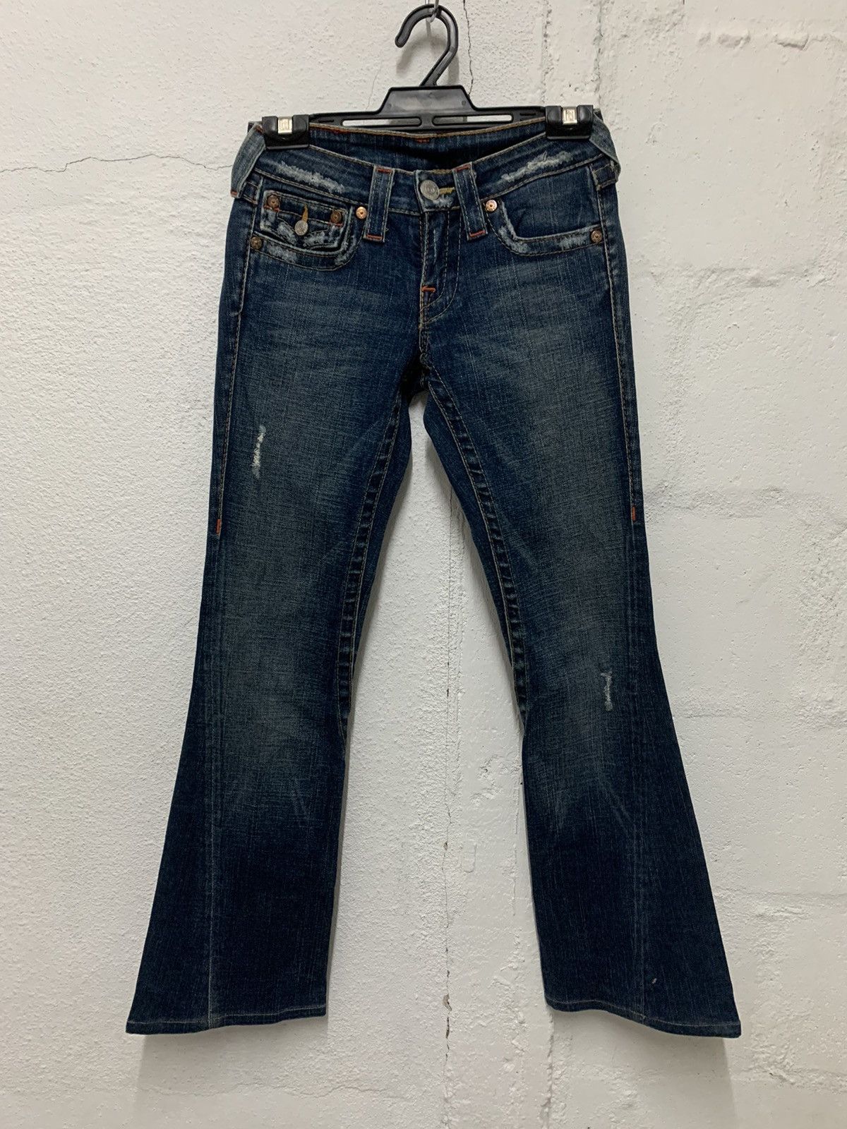 True Religion True Religion Distressed Flare Denim Size 26" / US 2 / IT 38 - 1 Thumbnail