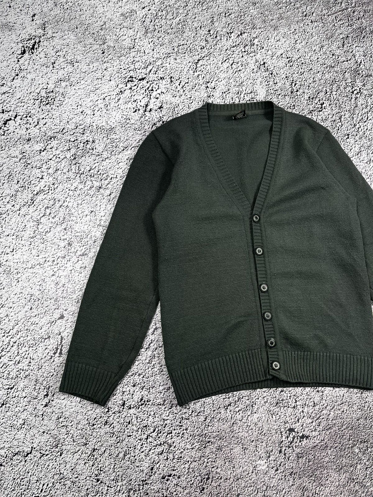 Vintage Vintage Y2K wool old money cardigan sweater size XL Size US XL / EU 56 / 4 - 2 Thumbnail
