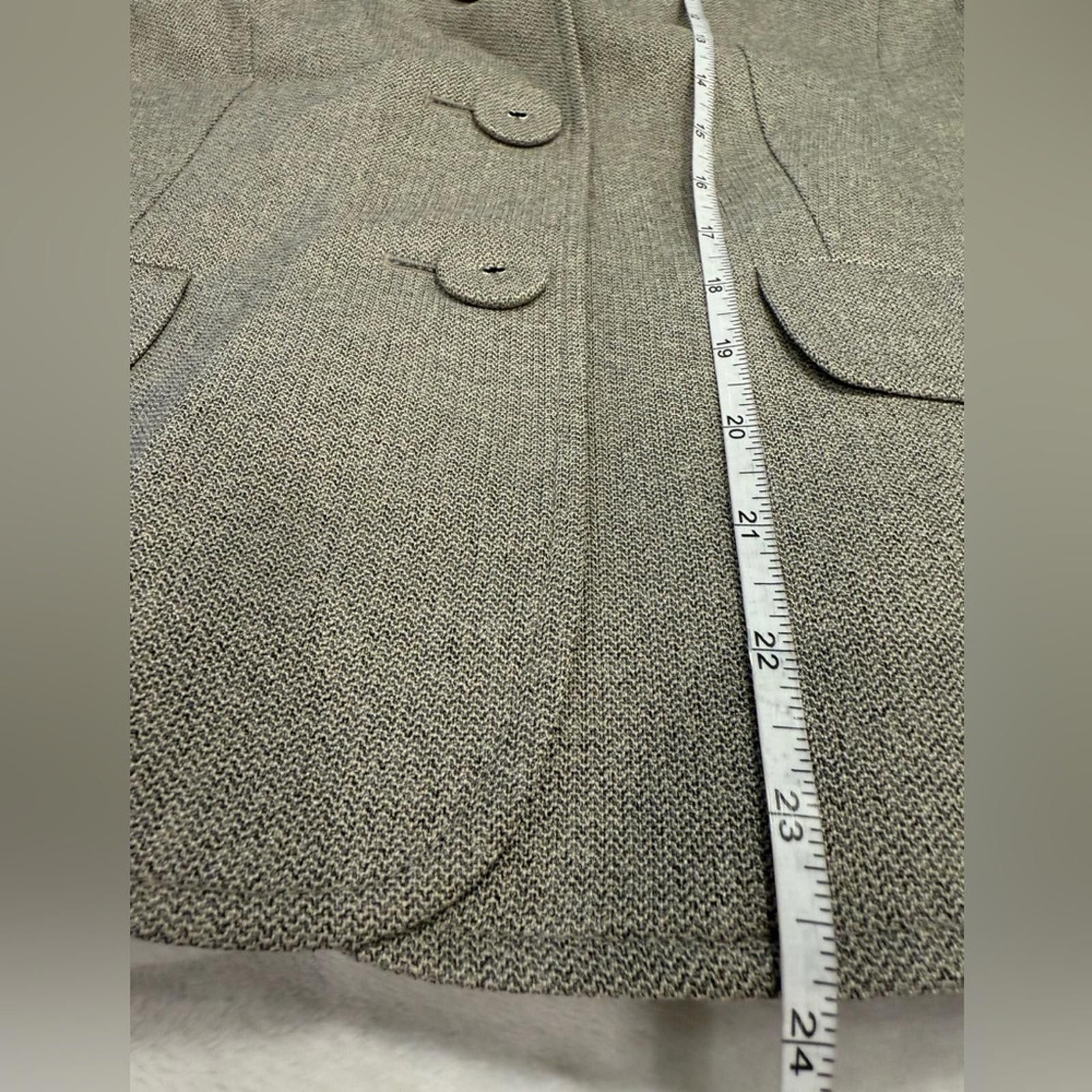 Evan Picone Evan Piccone beige blazer fabric button front lined SZ 10 Size L / US 10 / IT 46 - 8 Thumbnail