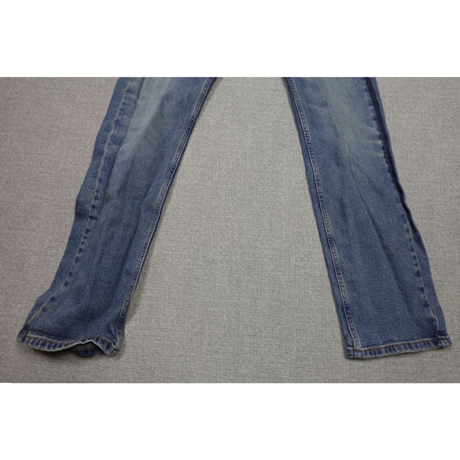 Levi's Levi's 505 Jeans Mens 30x32 Blue Regular Fit Western Cowboy Rancher Light Wash Size US 30 / EU 46 - 3 Thumbnail