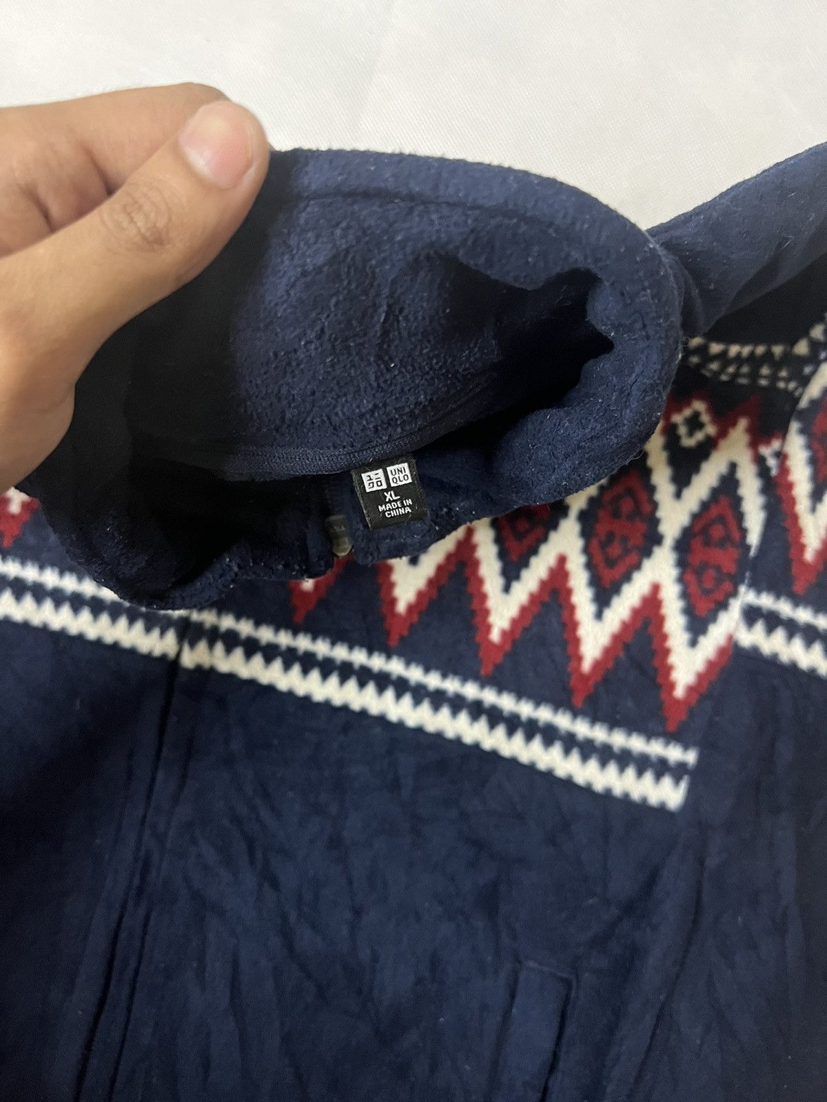 Uniqlo Uniqlo Navajo Tribal Print Native Sweater Size US XL / EU 56 / 4 - 7 Thumbnail