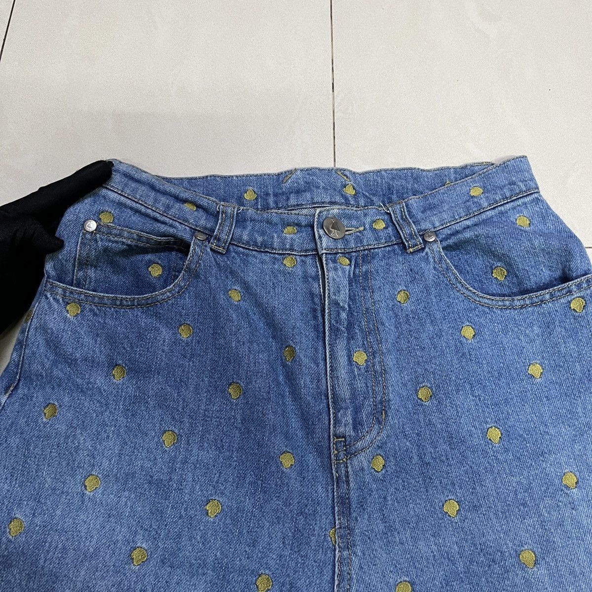 Japanese Brand Vintage Allover Polkadots Embroidered Jeans Size US 29 - 5 Thumbnail