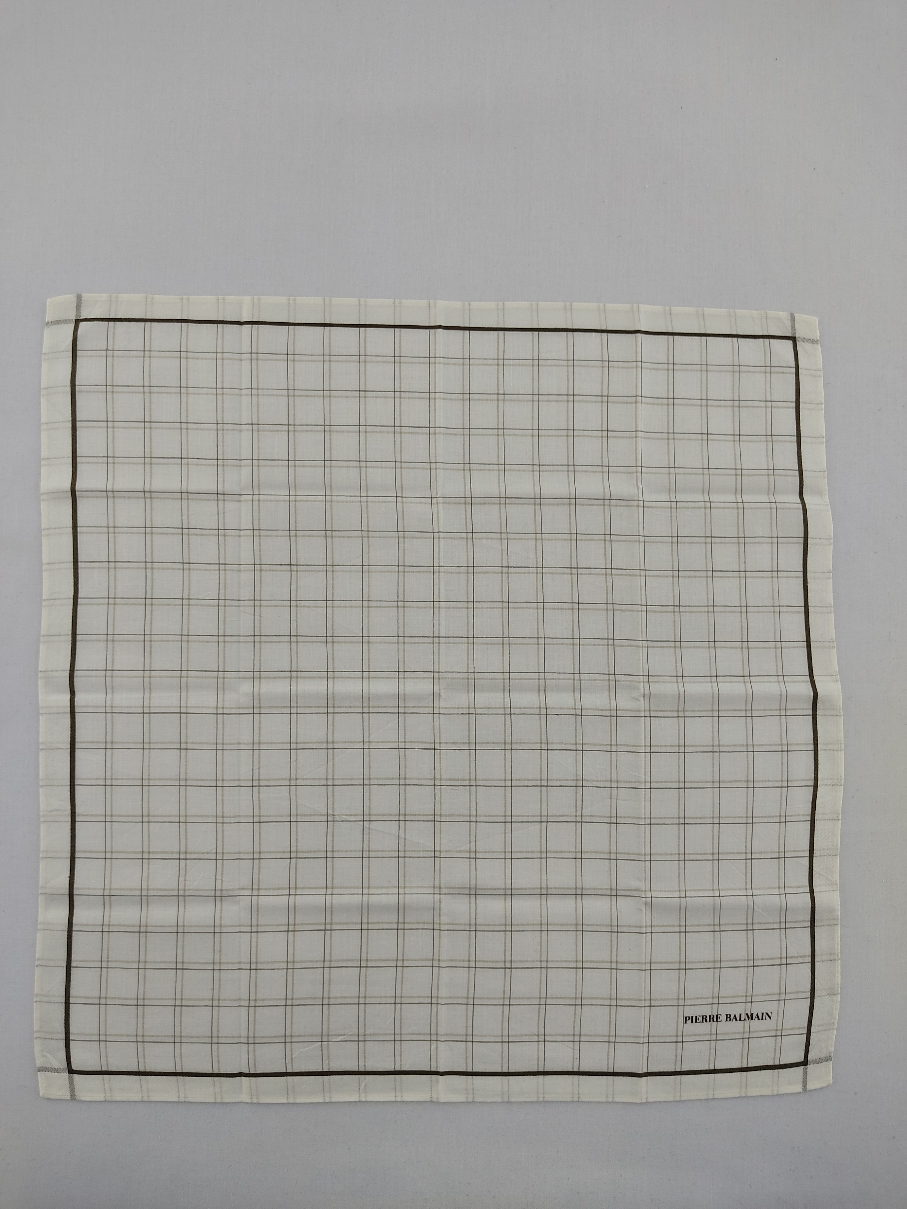 Pierre Balmain × Vintage Vintage Pierre Balmain Handkerchief / Neckwear / Bandana Size ONE SIZE - 3 Thumbnail