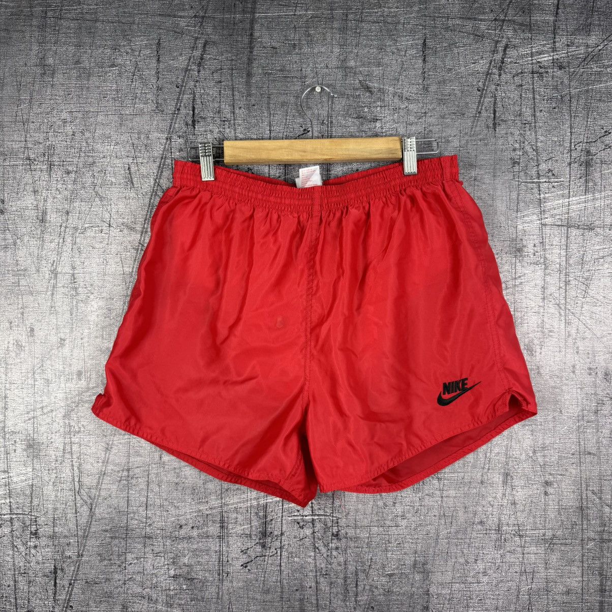 Nike Vintage 90s Nike swoosh nylon red shorts size L old retro Size US 34 / EU 50 - 1 Thumbnail