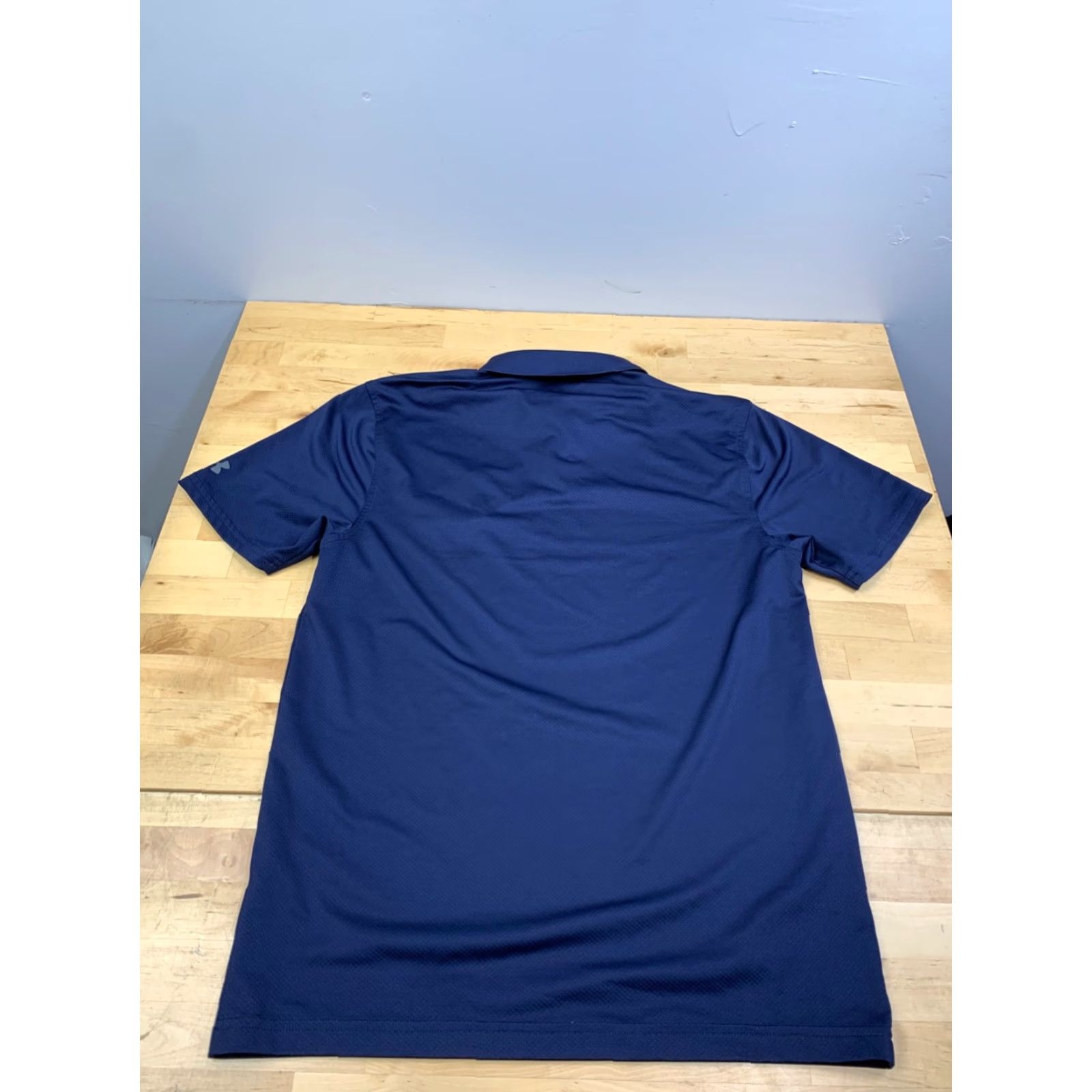 Under Armour Under Armour Polo Shirt Mens S Blue Short Sleeve Stretch Golf Size US S / EU 44-46 / 1 - 7 Thumbnail