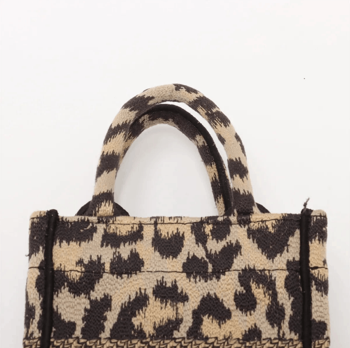 Dior Leopard Vertical Book Tote Canvas Two-Way Handbag Size ONE SIZE - 6 Thumbnail