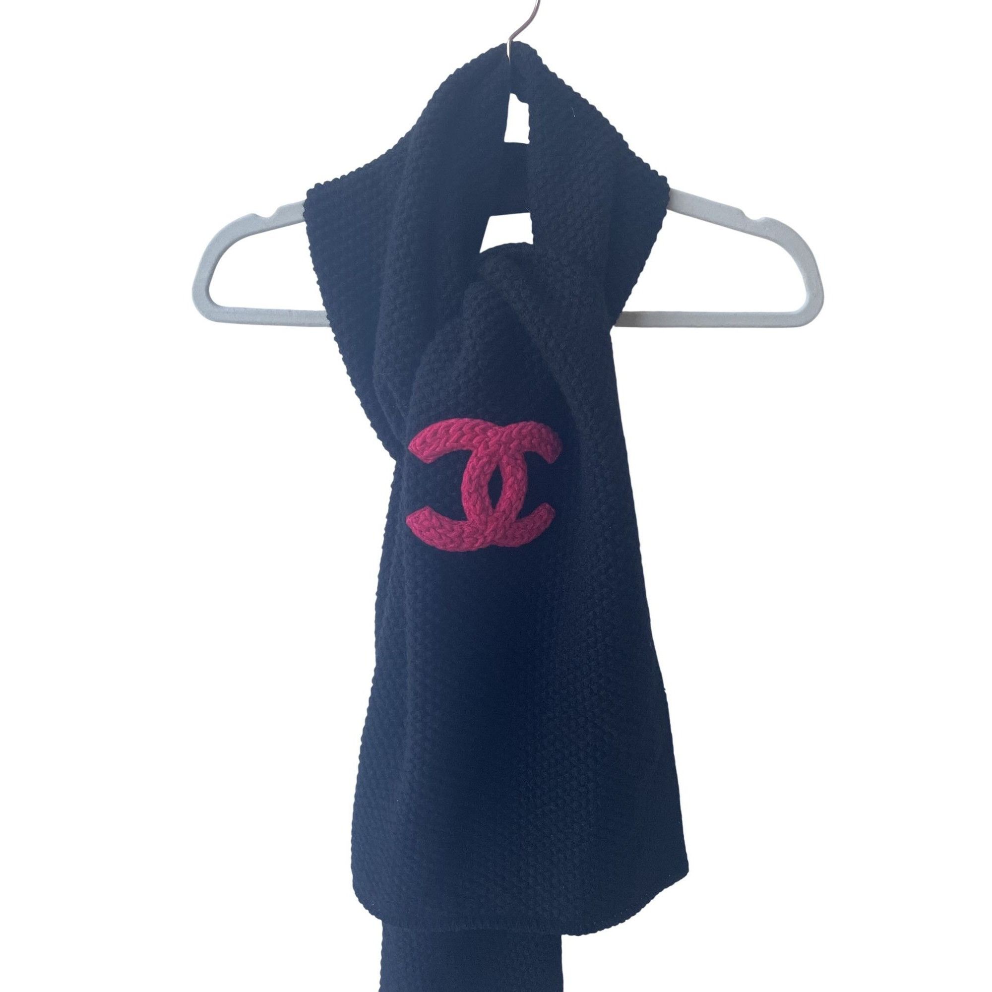 Chanel Chanel Navy Blue Knit Scarf With Pink Logo Embroidery Womens Size ONE SIZE - 1 Thumbnail