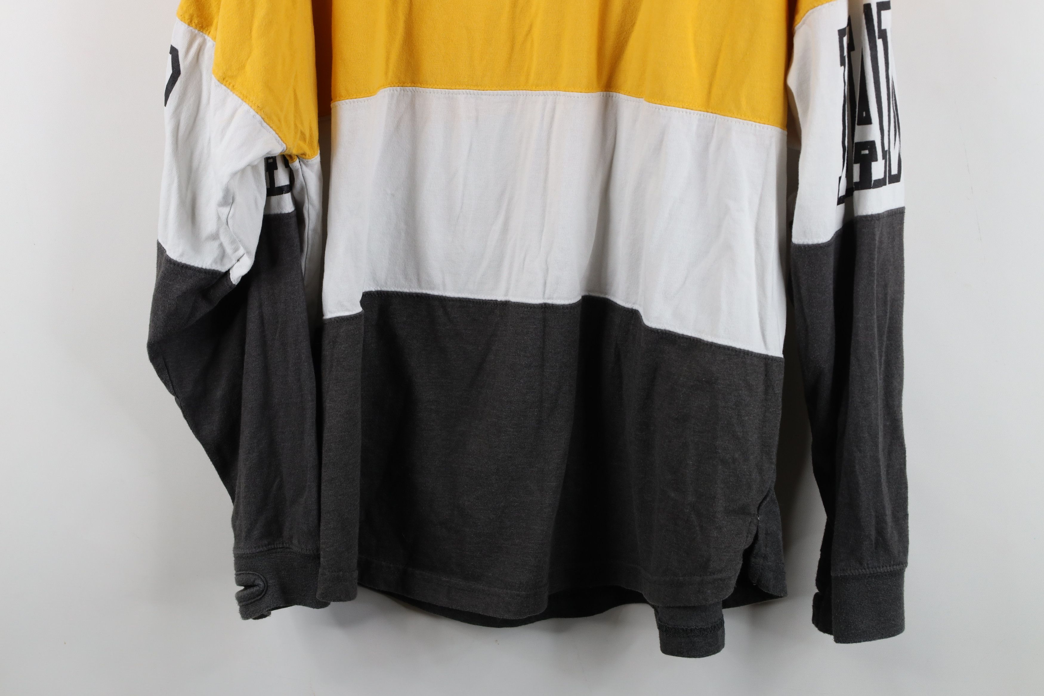 Vintage Vintage Y2K University of Iowa Long Sleeve Spirit T-Shirt Size L / US 10 / IT 46 - 12 Thumbnail