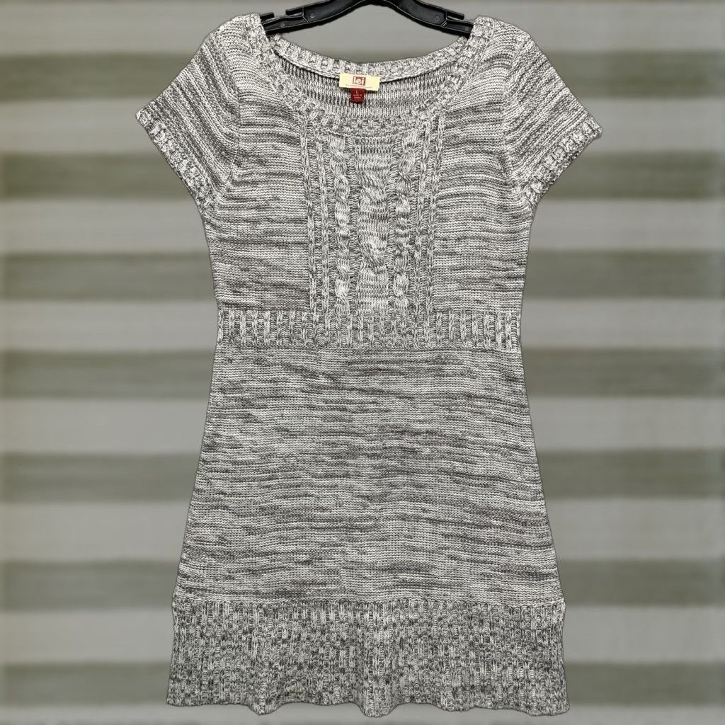 L.E.I. L.e.i. Junior Sweater Dress Short Sleeve Heather Gray 5" Split Hem Soft L Size L / US 10 / IT 46 - 1 Thumbnail