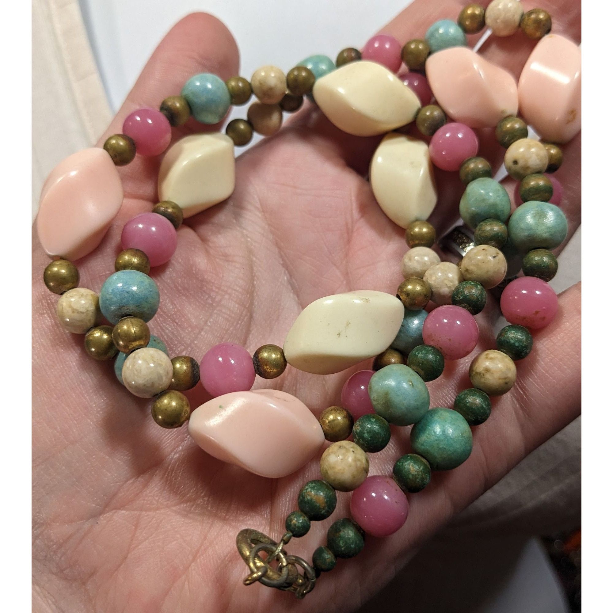Other Vintage Retro Pastel Lucite And Stone Beaded Necklace Size ONE SIZE - 3 Thumbnail