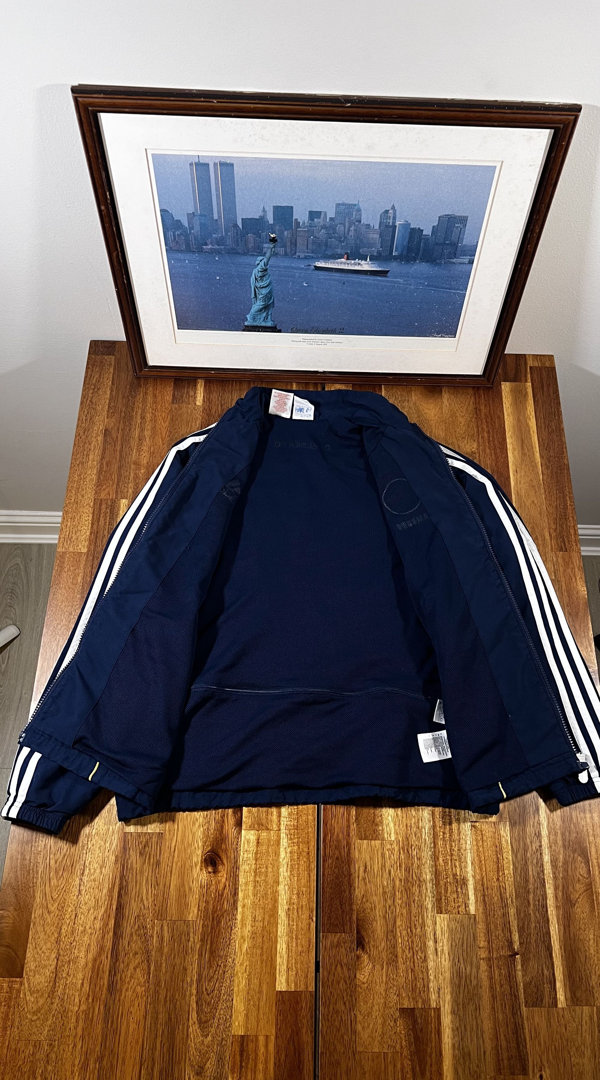 Adidas 2010-11 Chelsea adidas Track Jacket Large Size US L / EU 52-54 / 3 - 3 Thumbnail