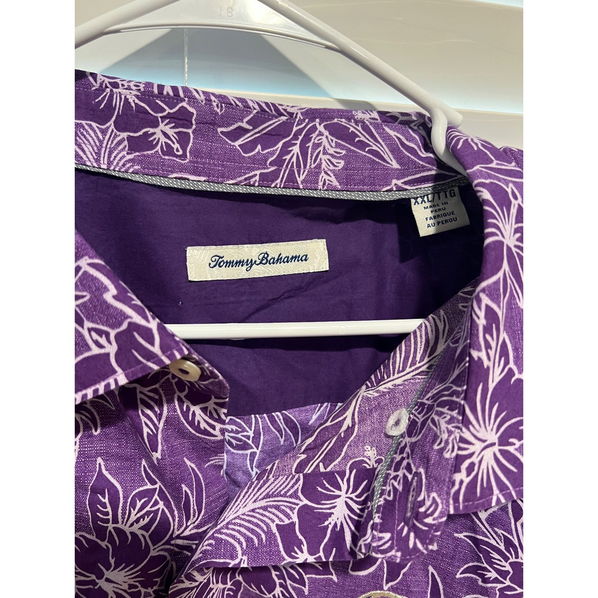 Tommy Bahama Tommy Bahama Colorado Rockies Short Sleeve Button Up Shirt - Size US XXL / EU 58 / 5 - 3 Thumbnail