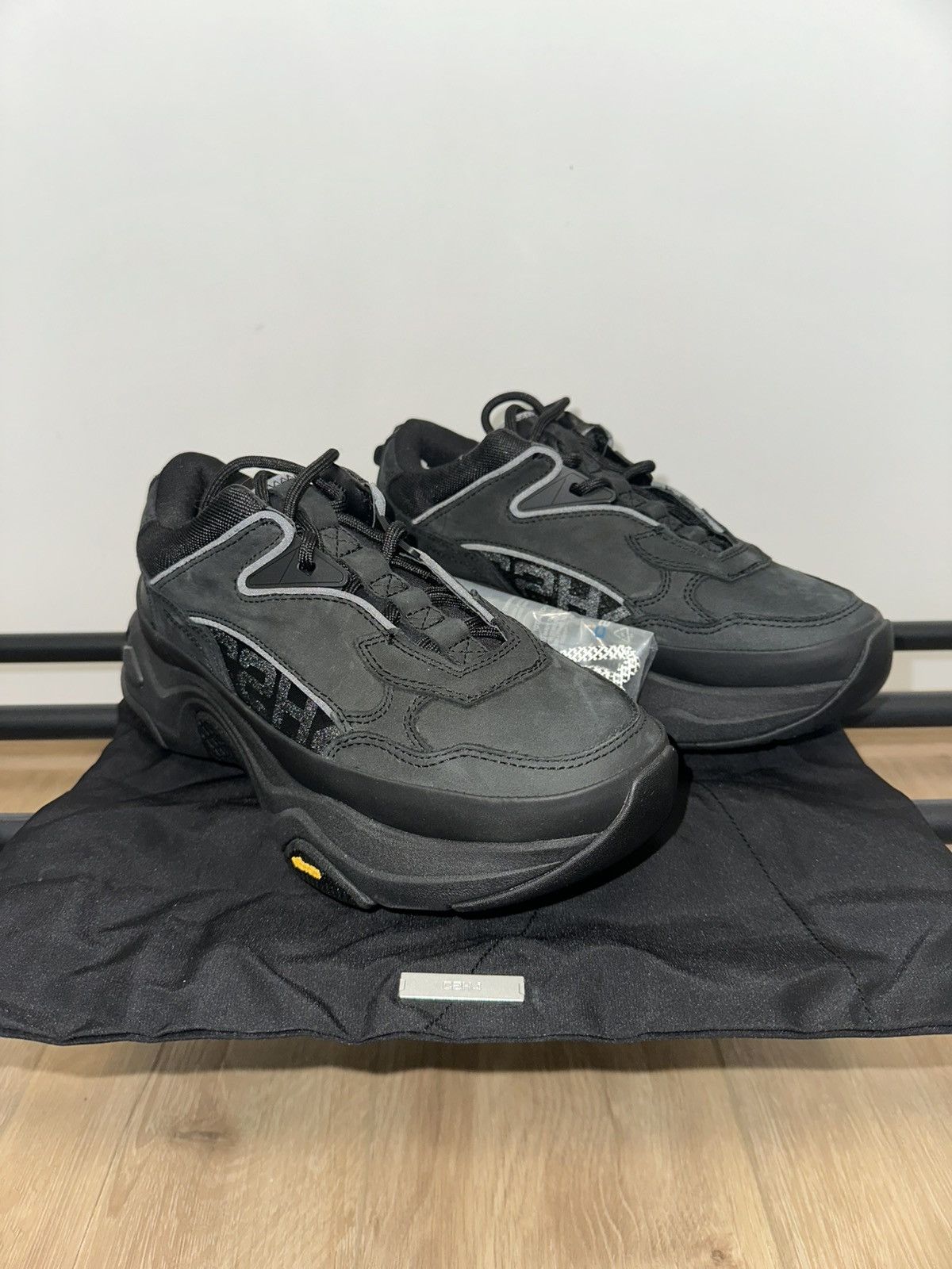 C2H4 C2h4 Quark low top sneakers Size US 9 / EU 42 - 1 Thumbnail