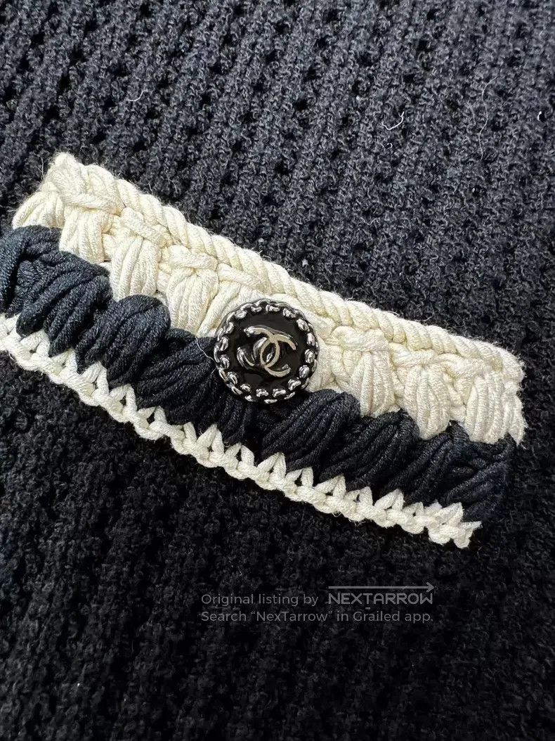 Chanel Chanel Long-sleeved medium-length knitted cardigan with wh Size XS / US 0-2 / IT 36-38 - 4 Thumbnail