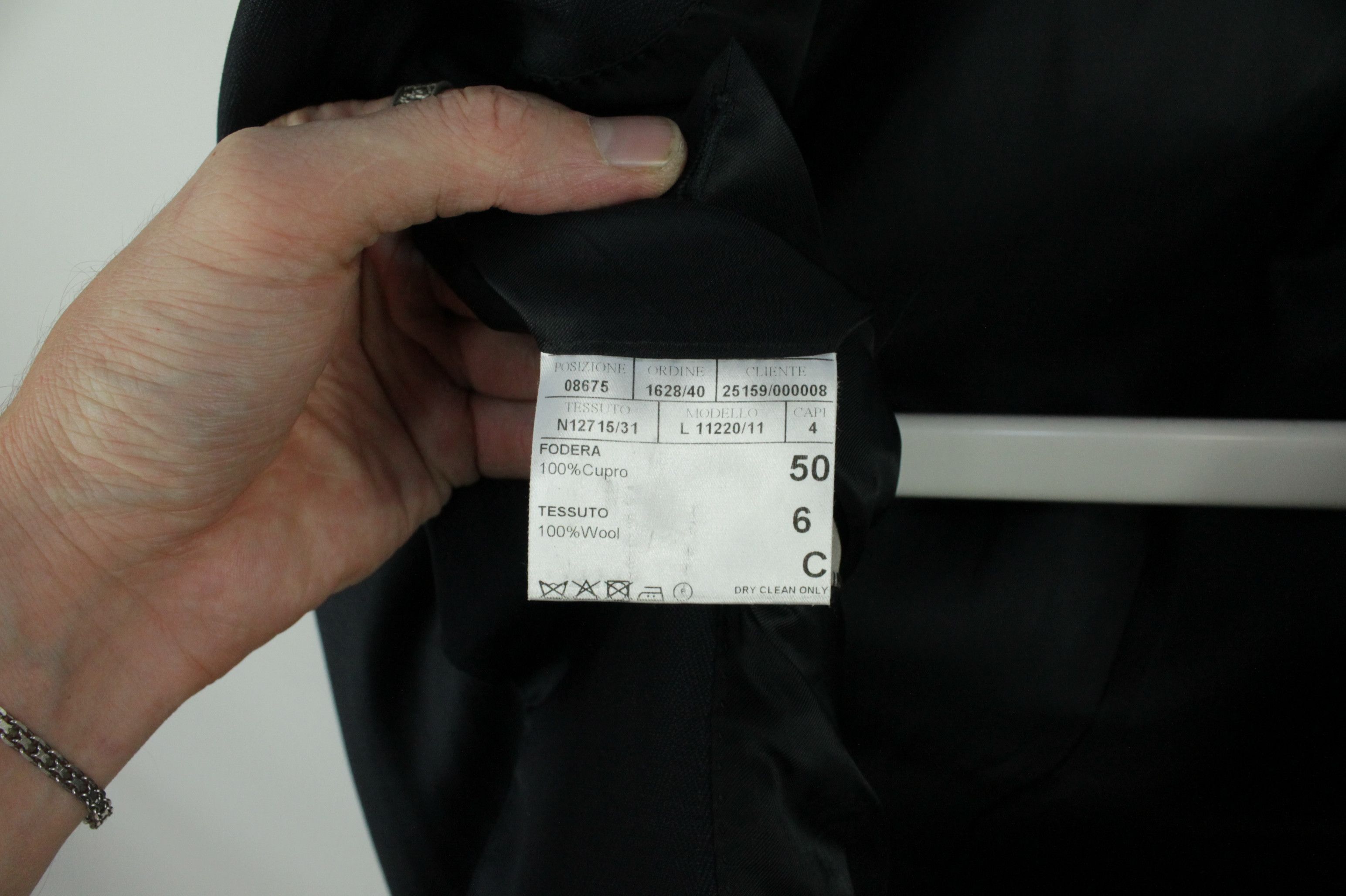 Canali Canali Travel Water Resistant Navy Wool Blazer Jacket Size US M / EU 48-50 / 2 - 10 Thumbnail