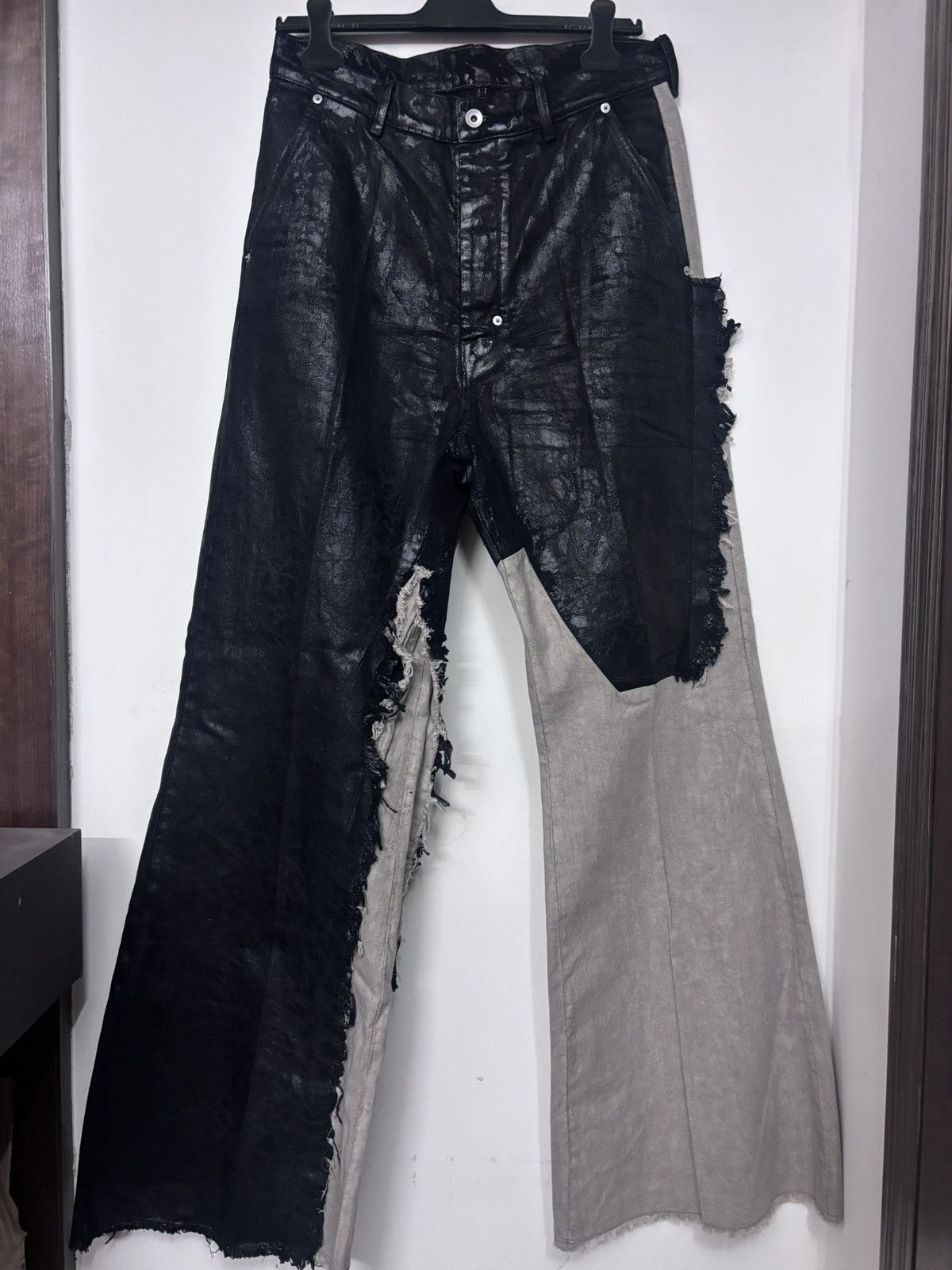 Rick Owens RICK OWENS FW25 CONCORDIANS RUNWAY JORIS TROUSERS Size US 30 / EU 46 - 1 Thumbnail