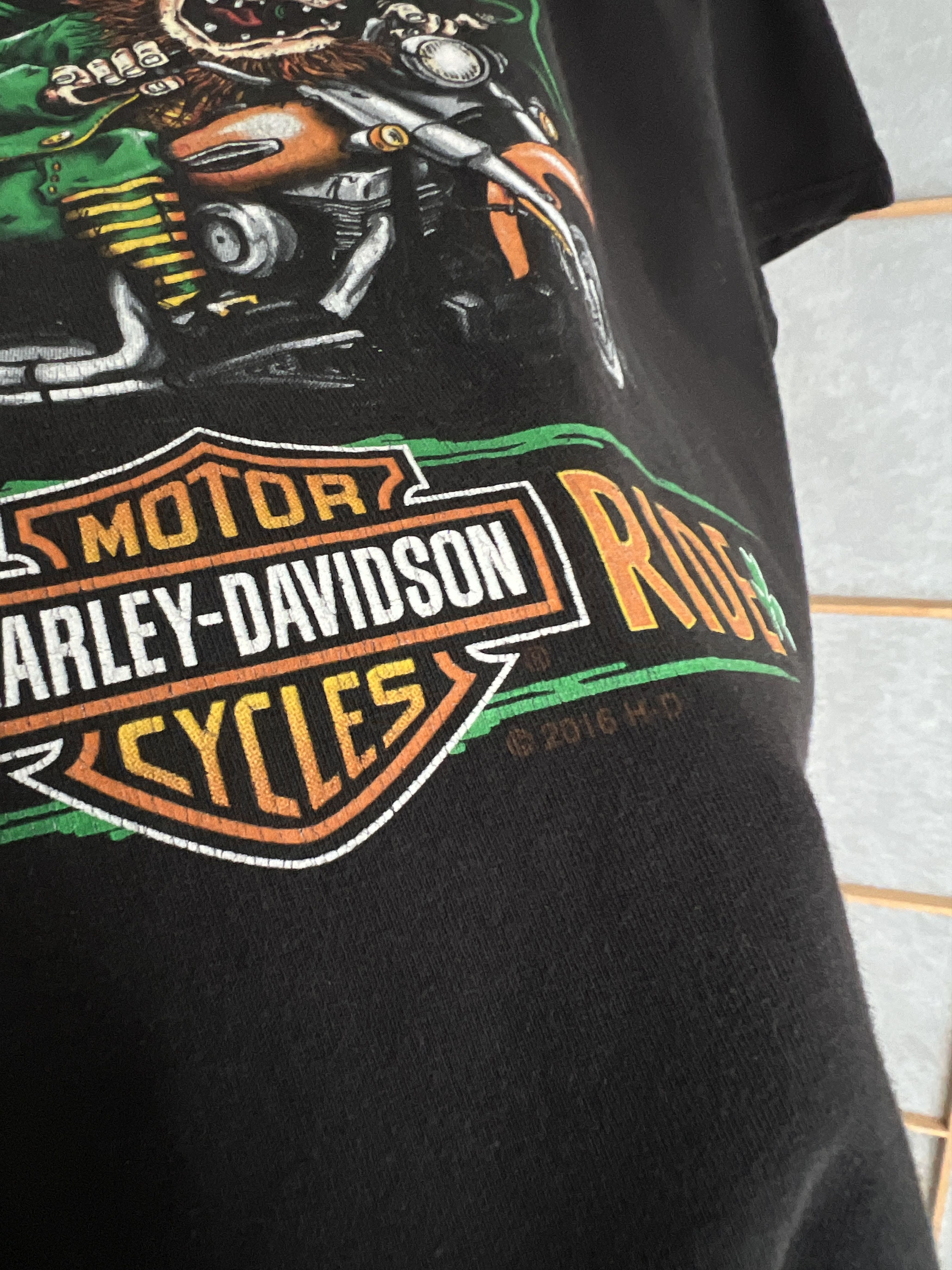 Harley Davidson Rare Harley Davidson Lucky Ride St. Patrick Barcelona tshirt Size US M / EU 48-50 / 2 - 6 Thumbnail