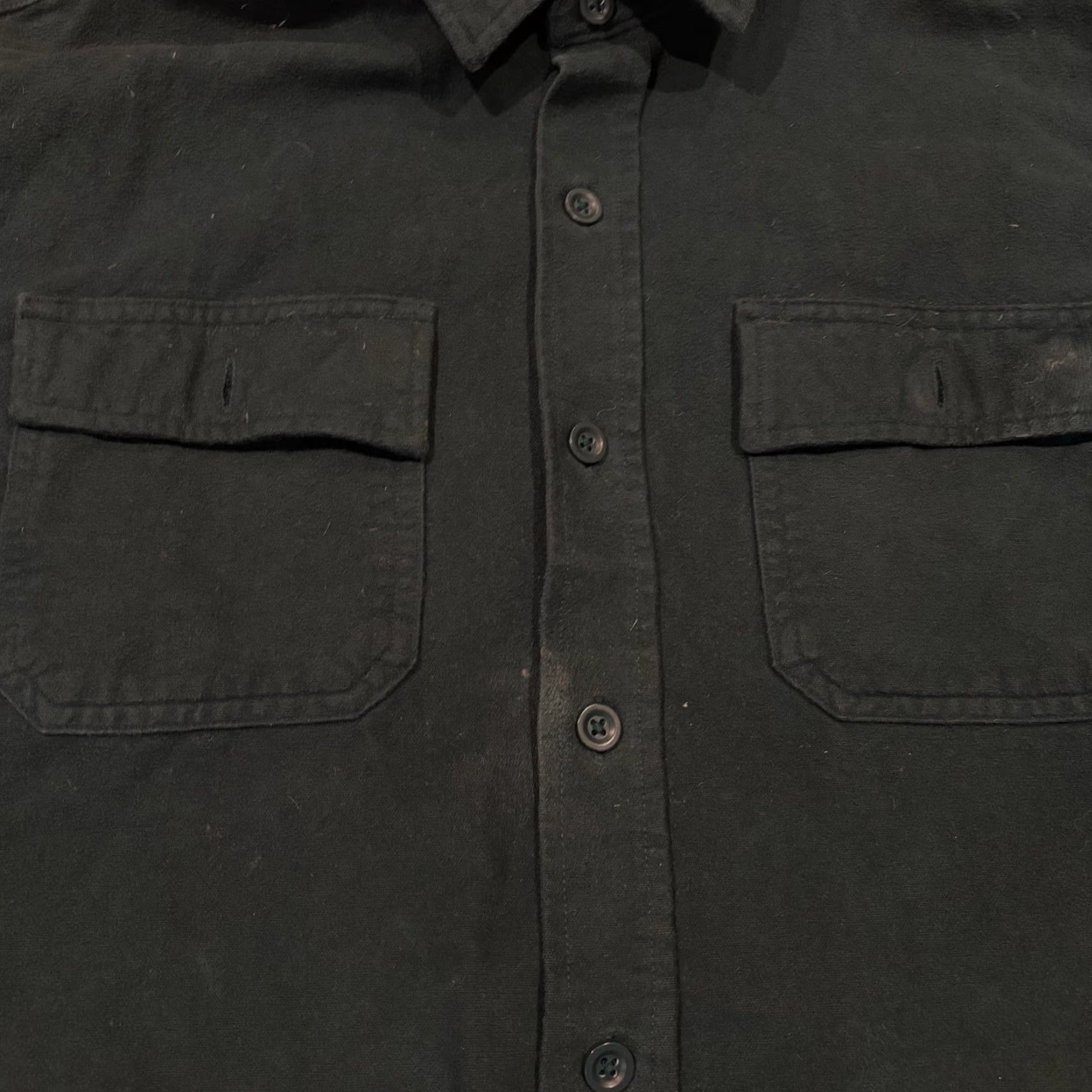 Vintage VINTAGE LL Bean Shirt Chamois Cloth Green Heavy Cotton 187923 Men’s XL Size Long Sleeve Button-Up Collared Casual Working Outdoors Mens Size US XL / EU 56 / 4 - 4 Thumbnail