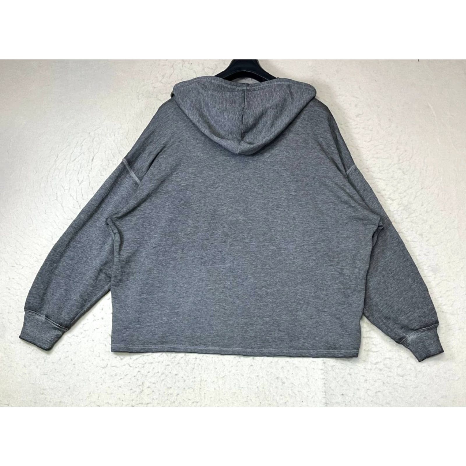 Vintage Grays Sweatshirt Women 4 Gray Cropped Long Sleeve Crew Neck Cotton Blend Knit All Seasons Hoodie Price? Size S / US 4 / IT 40 - 2 Thumbnail
