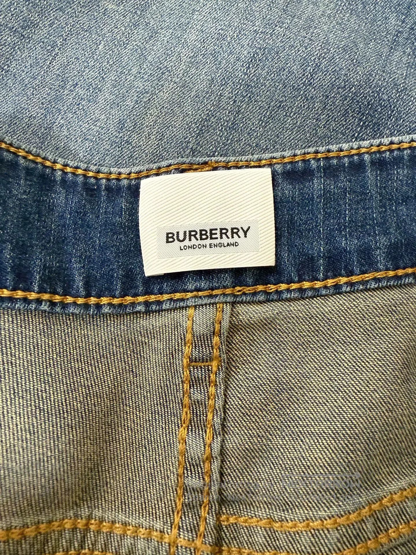 Burberry Burberry Spring Summer Light Blue Jeans. Size 31" - 7 Thumbnail