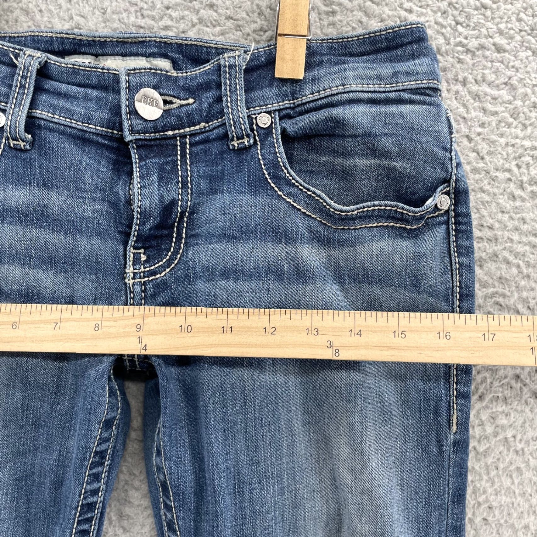 Vintage BKE Stella Jeans Women 30x30 Buckle Jeans Western Cowgirl Y2k 90s 5-Pocket Embroidered Denim Blue Stretch Jeans Womens Size 36" / US 14 / IT 50 - 6 Thumbnail