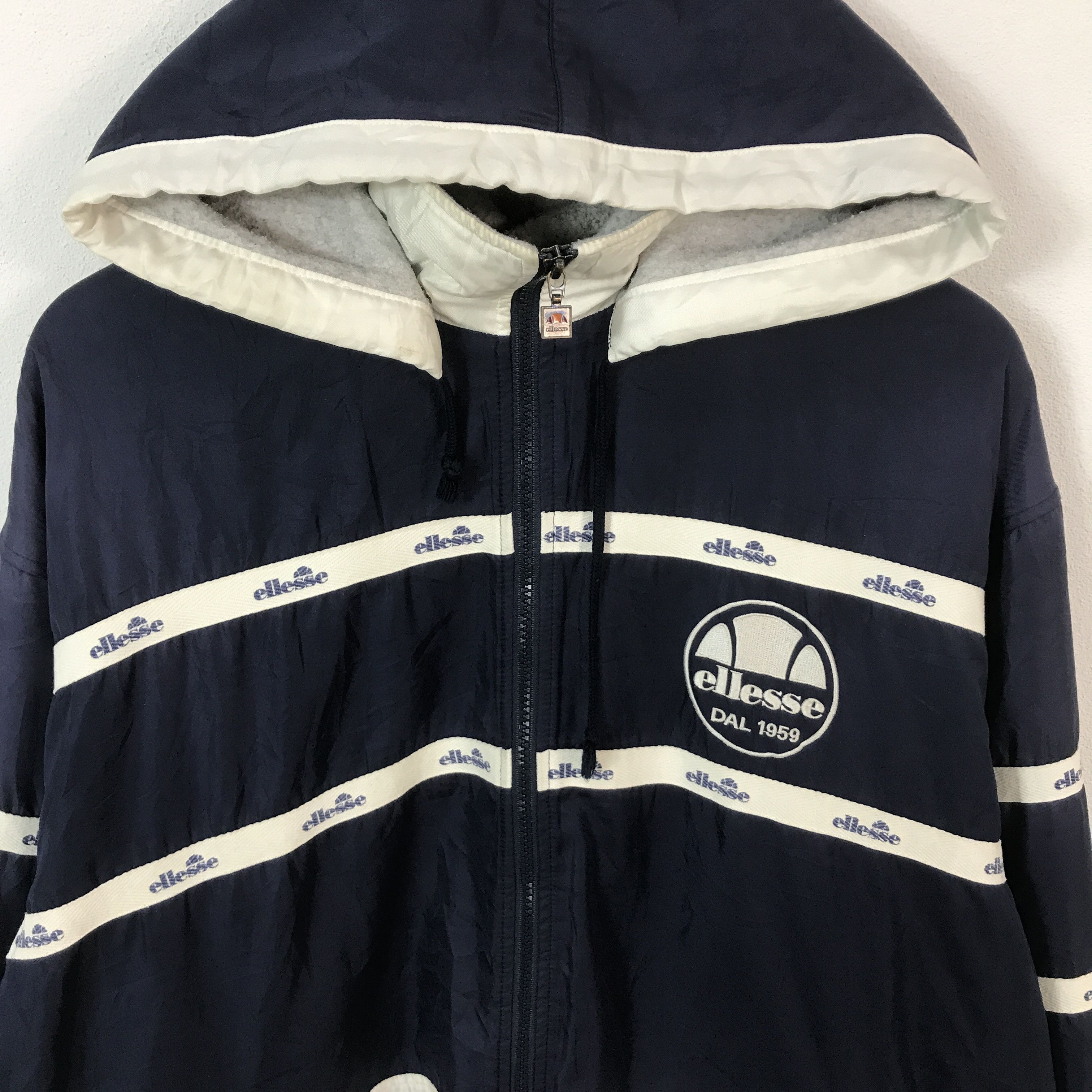 Ellesse Vintage Ellesse Hoodie Design jacket Size US L / EU 52-54 / 3 - 3 Thumbnail
