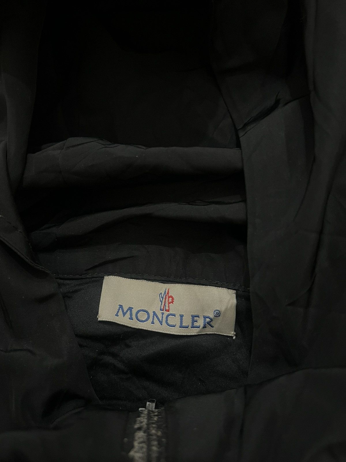 Moncler 2000s Moncler Grenoble Hybrid Panel Zip Hoddie y2k Lgb Ifsix Size US L / EU 52-54 / 3 - 10 Thumbnail