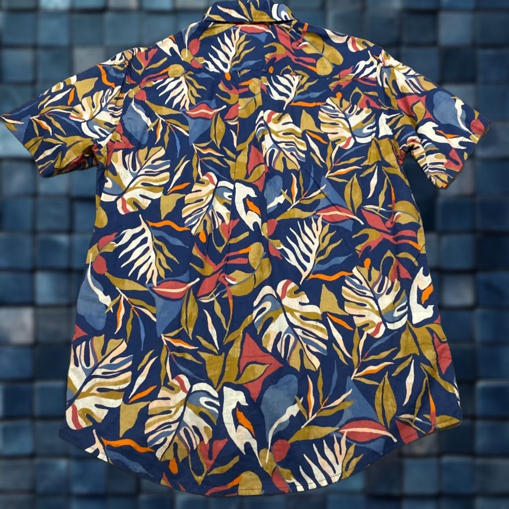 Eddie Bauer NWT Eddie Bauer Shirt Multicolor Floral Button Down S/S Eddie Bauer Button-Up Baja 3XLT Big & Tall Men Mens Floral Shirt Baja Shirt Navy? Size US XXL / EU 58 / 5 - 1 Thumbnail