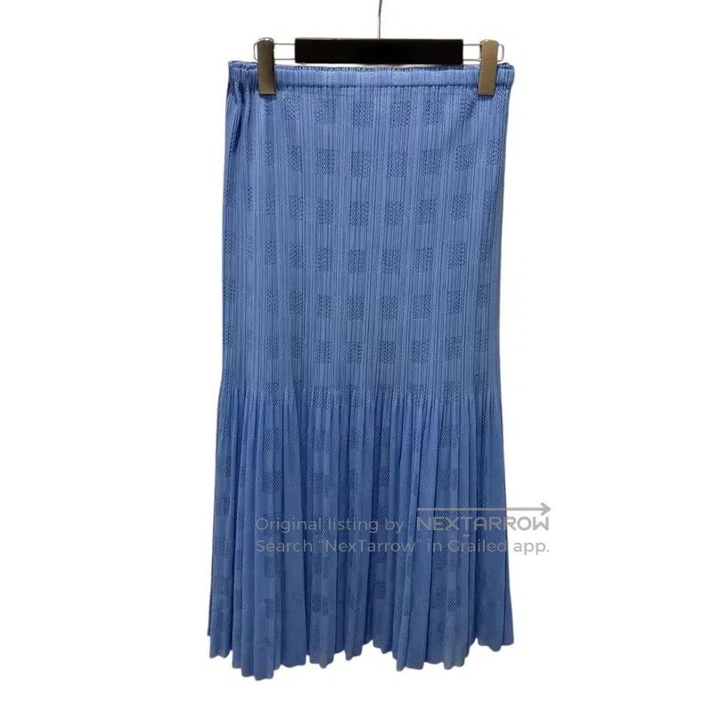 Issey Miyake Issey Miyake Tulle Pleated Skirt Size 26" / US 2 / IT 38 - 1 Thumbnail