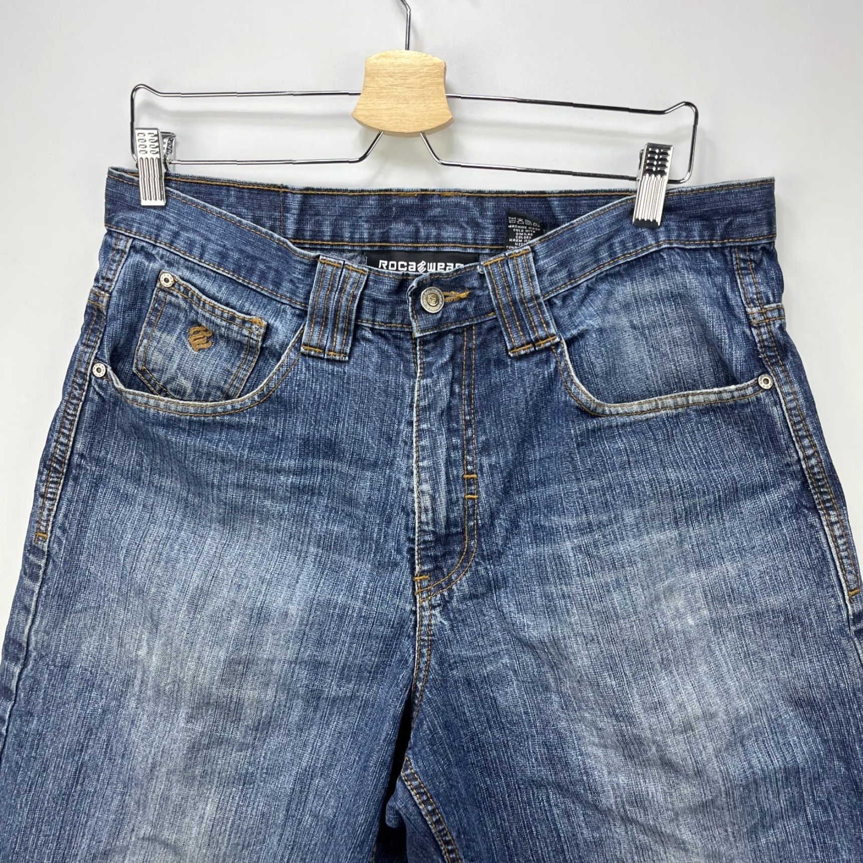 Rocawear VINTAGE Rocawear Baggy Denim Jean Shorts 34 Hip Hop Men Blue 90s/2000s Style, Hip Hop Mens 34 Denim Shorts Size US 34 / EU 50 - 6 Thumbnail
