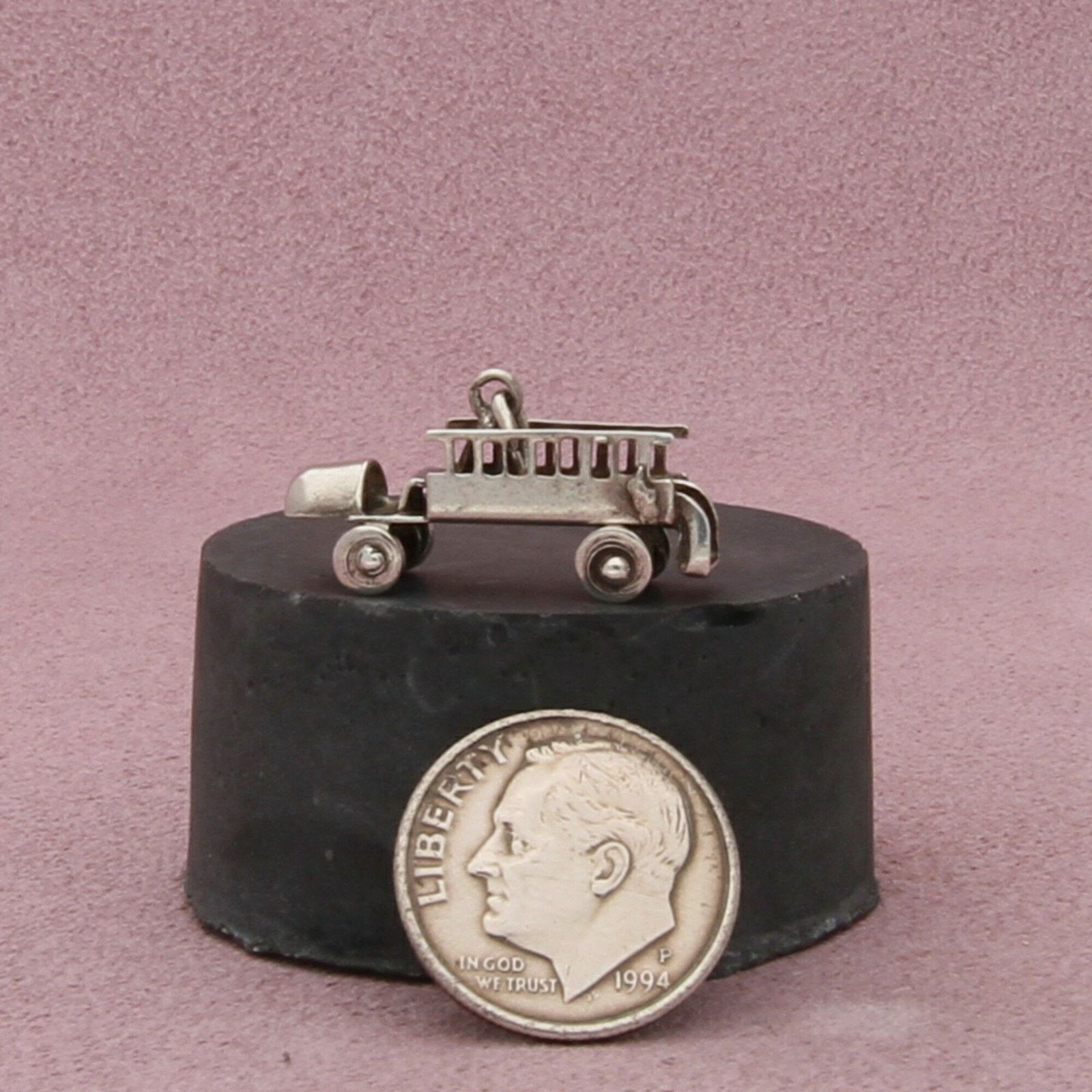 Sterling Silver sterling silver vintage 3d farm truck charm pendant Size ONE SIZE - 2 Thumbnail