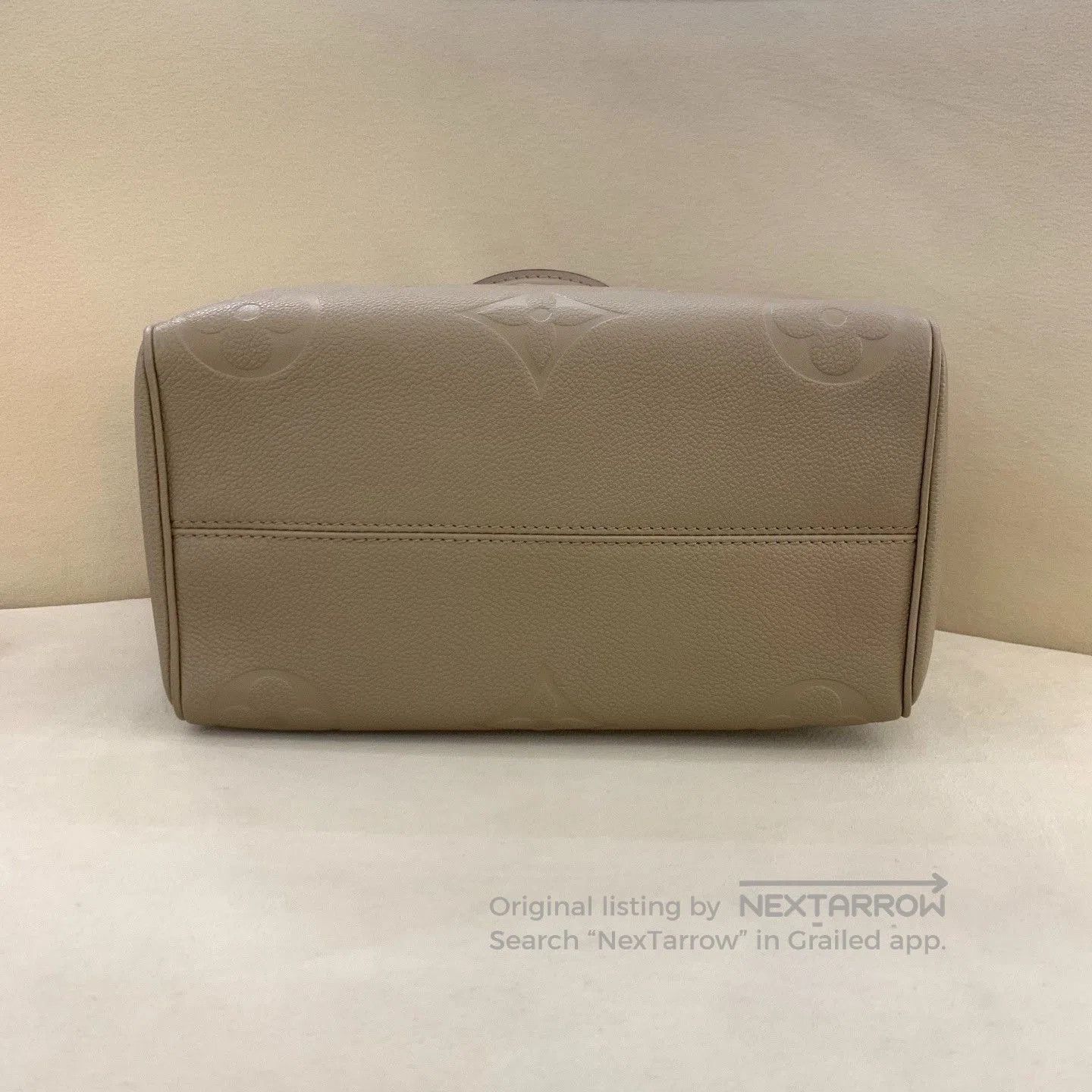 Louis Vuitton Louis Vuitton Elephant Gray Speedy 25. Size ONE SIZE - 3 Thumbnail