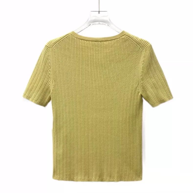 Chanel Chanel Yellow logo diamond-inlaid cotton round-neck short-s Size XS / US 0-2 / IT 36-38 - 2 Thumbnail