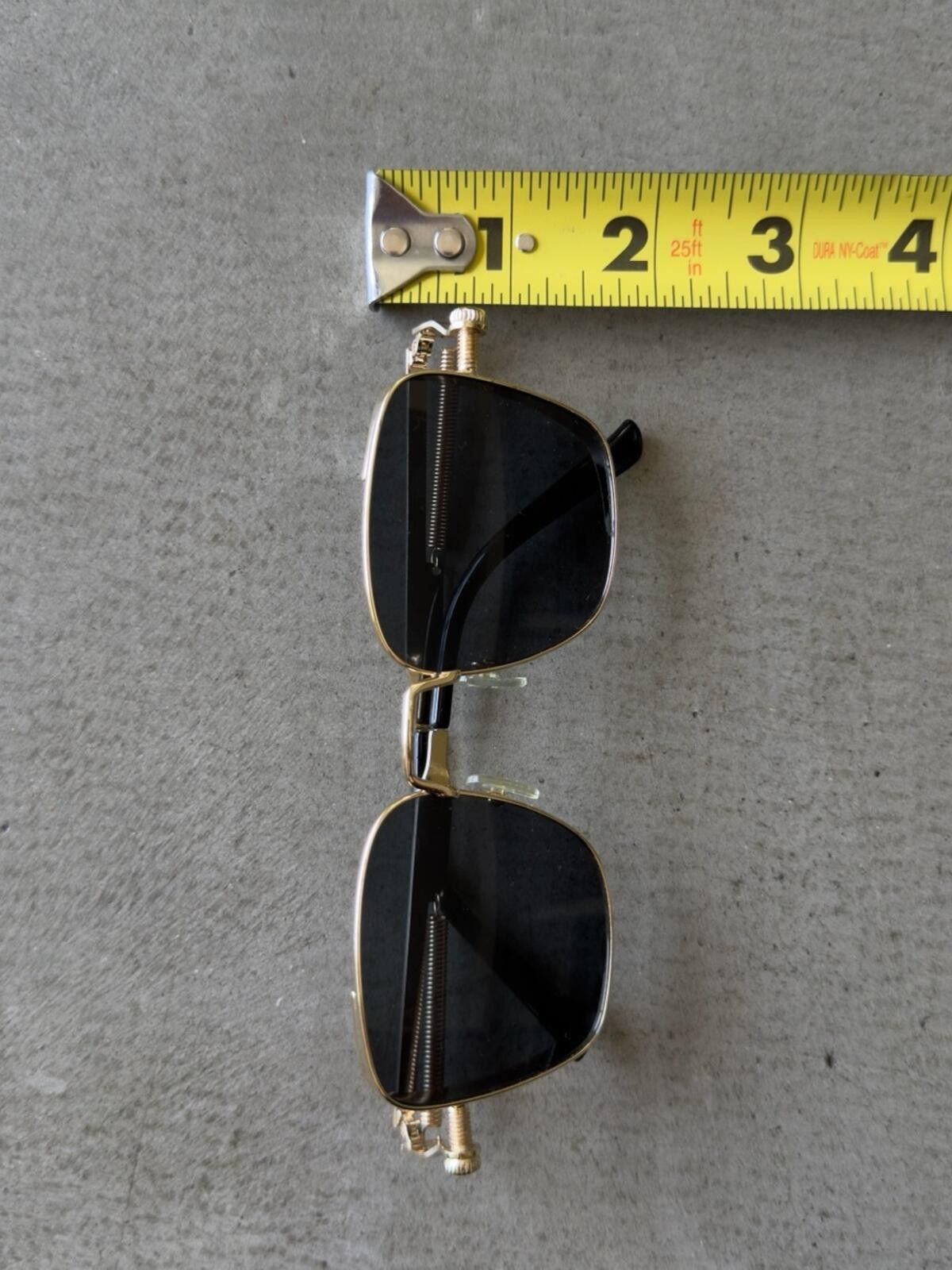 Urban Outfitters Retro Vintage Sunglasses / Gold Black Size ONE SIZE - 3 Thumbnail