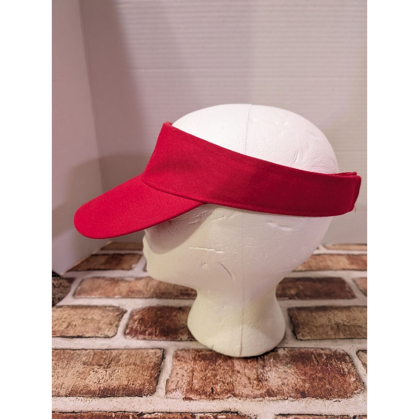 Other Wisconsin Badgers Officially Licensed Visor Hat Cap Red Size ONE SIZE - 6 Thumbnail