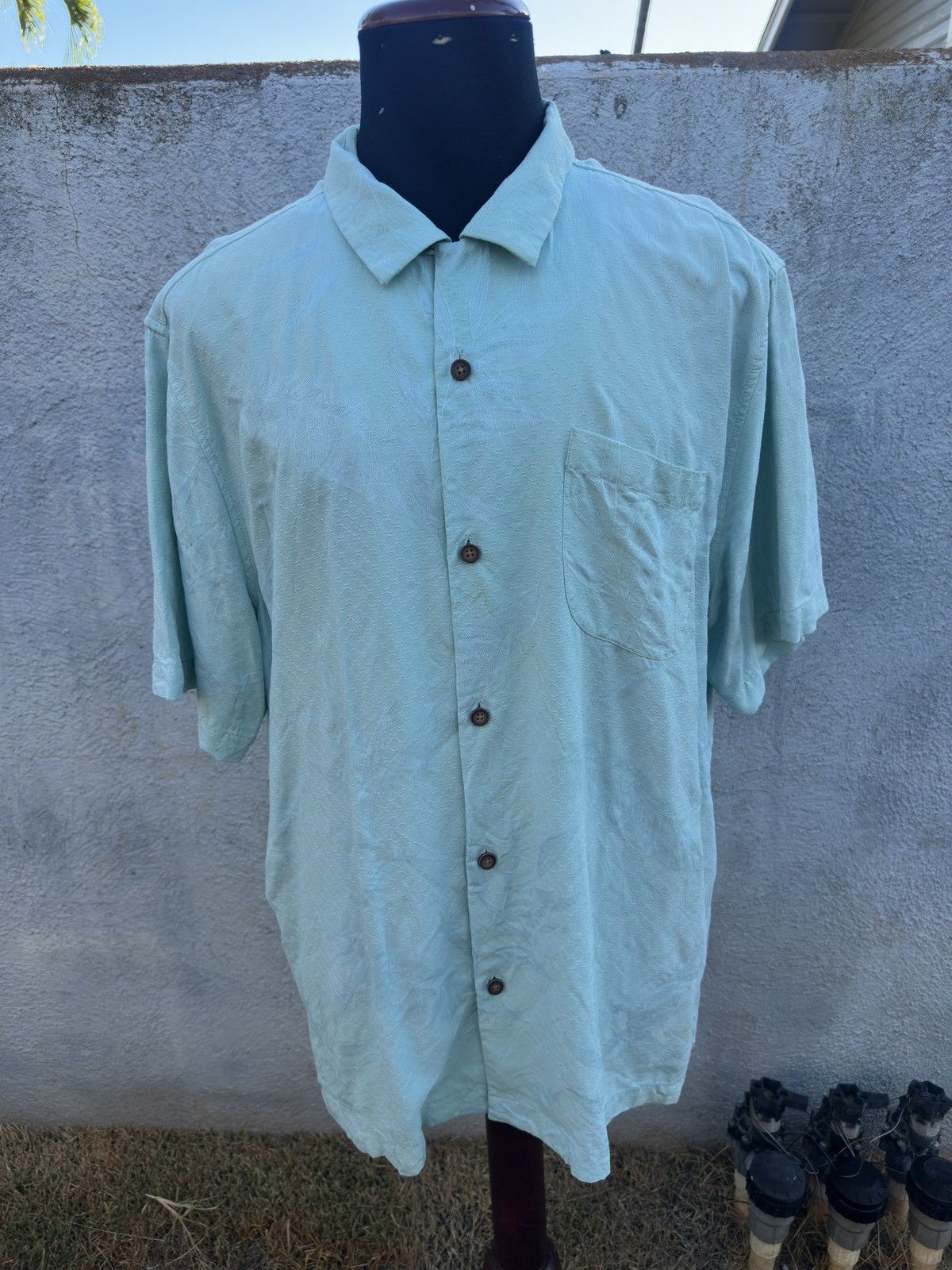 Tommy Bahama PreOwned Tommy Bahama Mint Green Hawaiian Print Men's XL Size US XL / EU 56 / 4 - 1 Thumbnail