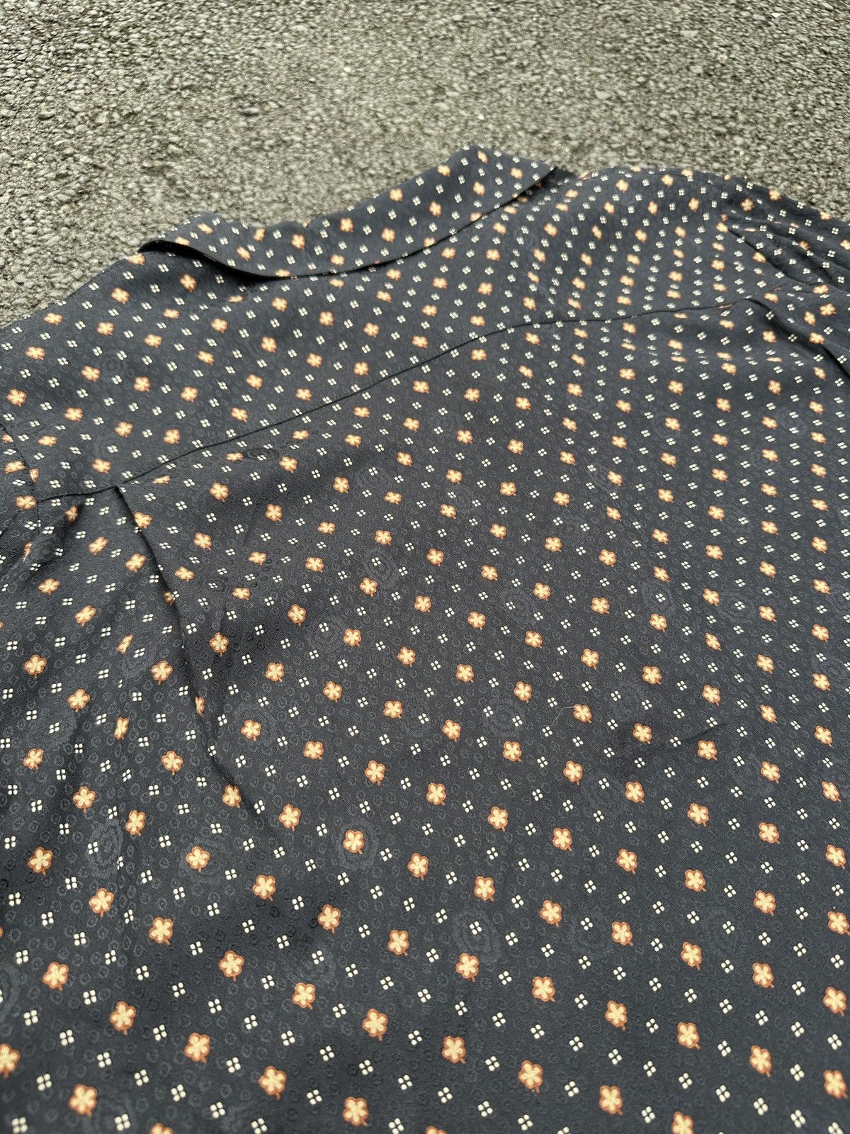 Gucci VINTAGE 80s GUCCI TOP SILK MONOGRAM SHIRT Size L / US 10 / IT 46 - 10 Thumbnail