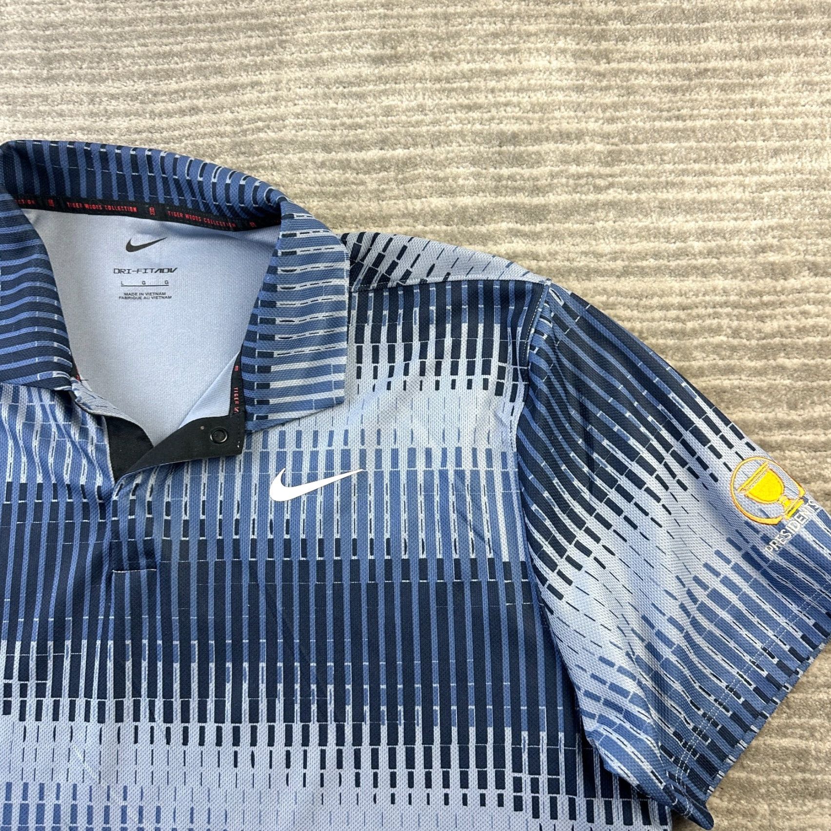 Nike Nike Tiger Woods Polo Shirt Mens L Golf Dri Fit ADV Quail Hollow Short Sleeve Collared Spread Snaps Blue Polyester Regular Image: None Size US L / EU 52-54 / 3 - 6 Thumbnail