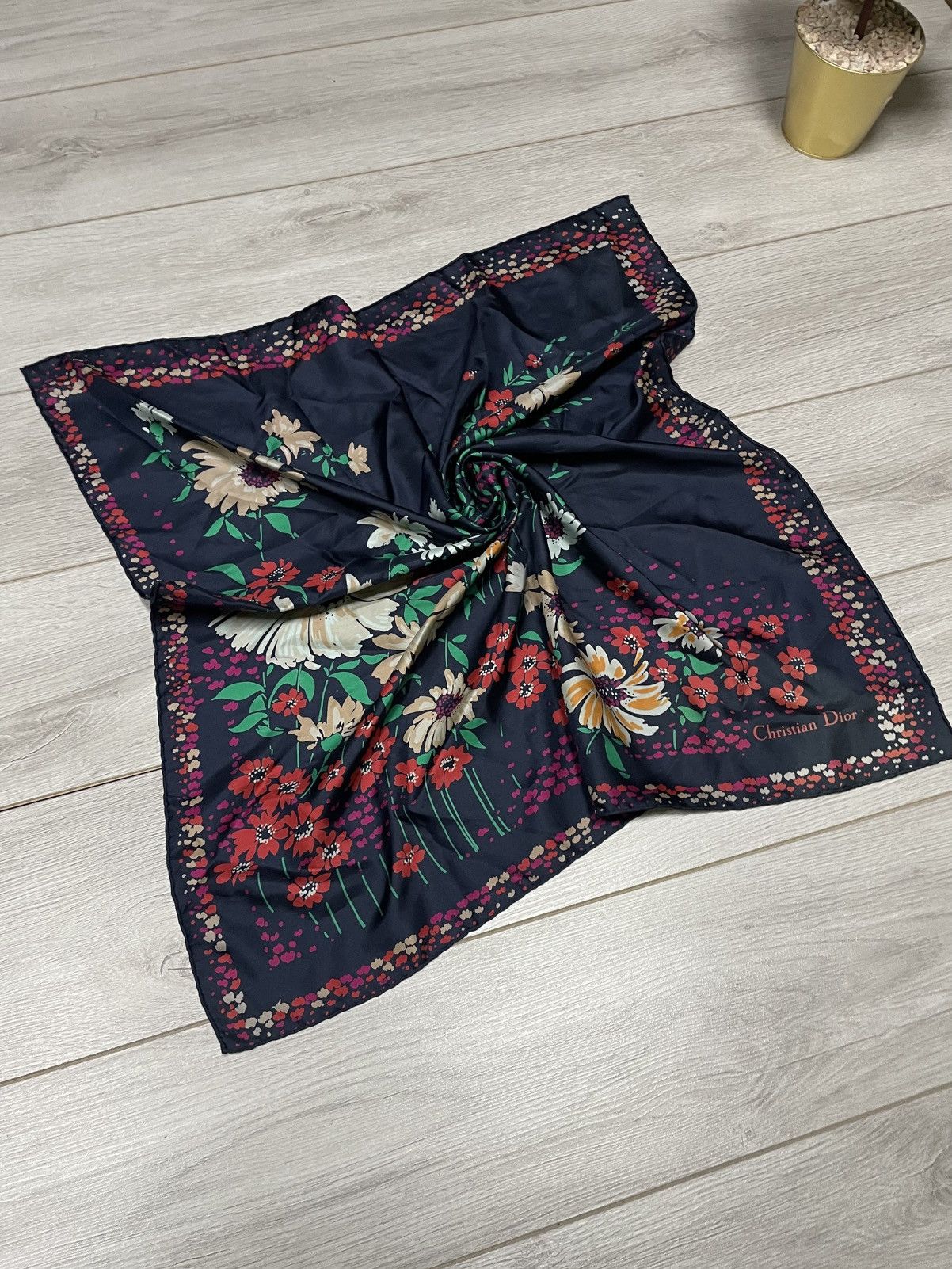 Christian Dior Monsieur Christian Dior flowers 💐 vintage silk floral France scarf Size ONE SIZE - 2 Thumbnail