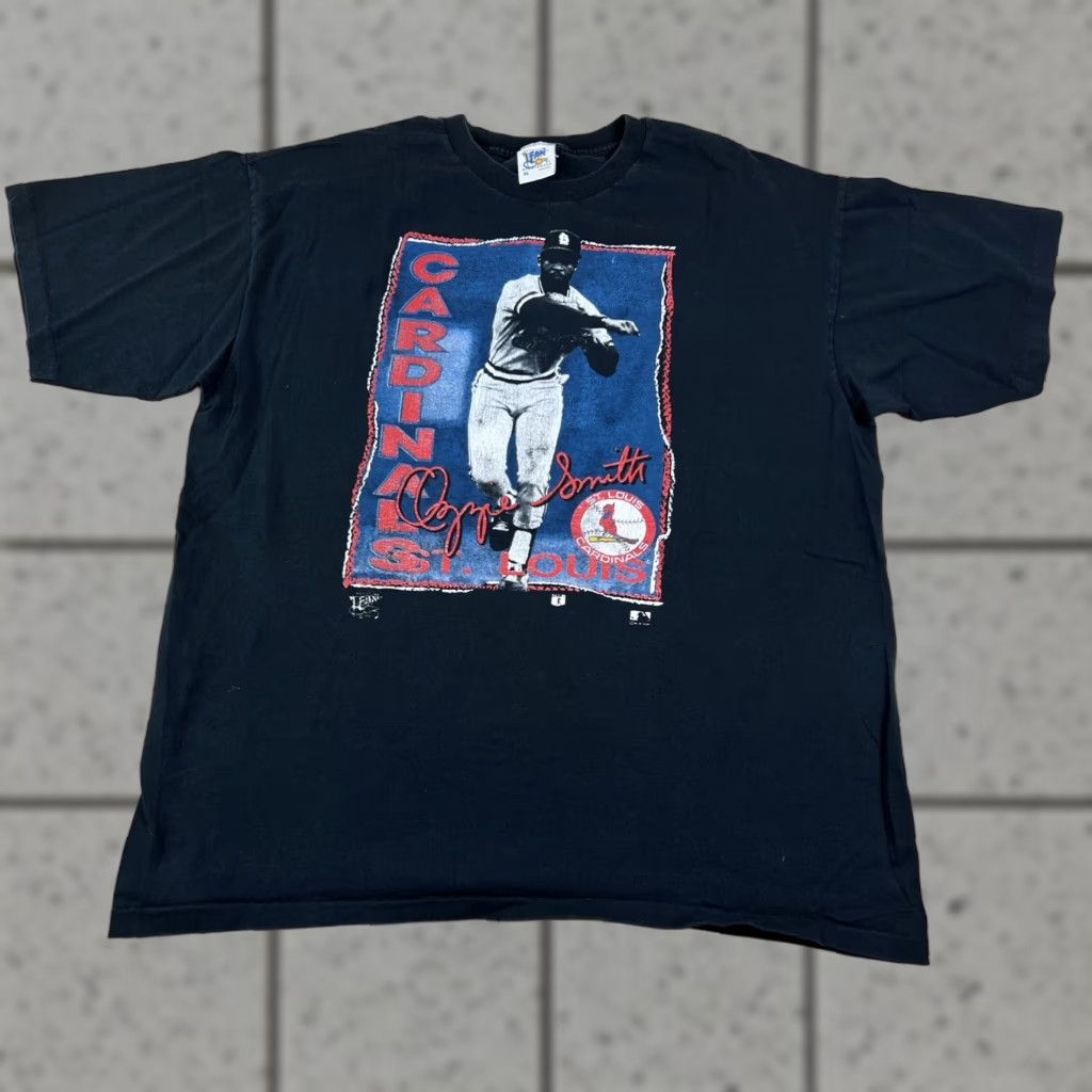 Vintage VINTAGE 90s Ozzie Smith St. Louis Cardinals MLB Baseball Fan T Shirt XL Black Unisex Short Sleeve Graphic Tee Official Fan Sportswear 1990s Size US XL / EU 56 / 4 - 1 Thumbnail