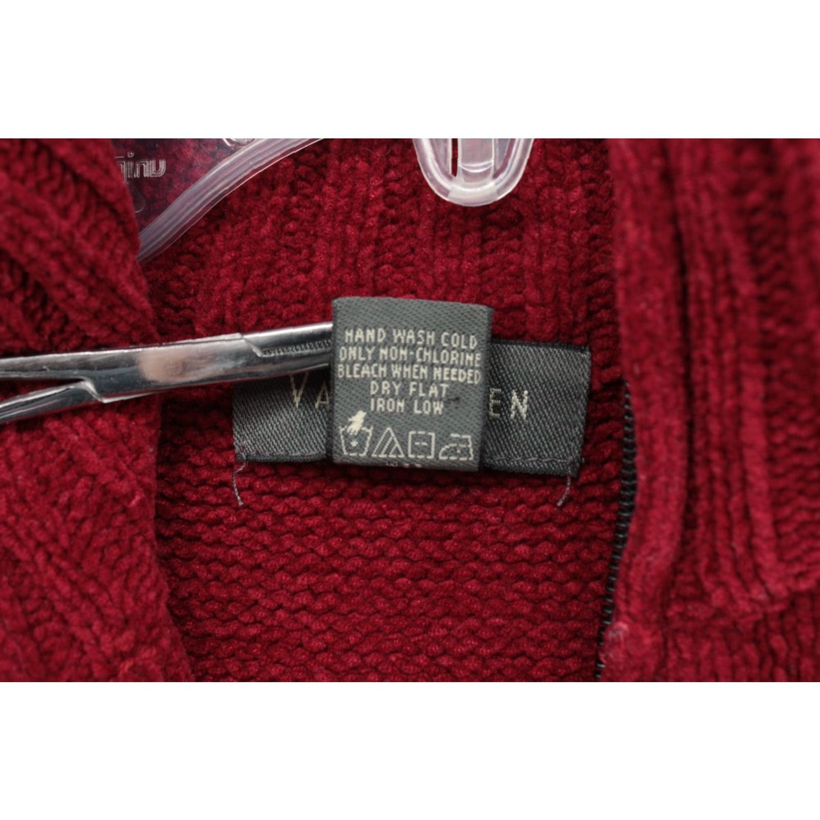 Van Heusen VTG Van Heusen Snowflake Sweater Women's S Red Full Zip Y2K Winter Christmas Size S / US 4 / IT 40 - 6 Thumbnail