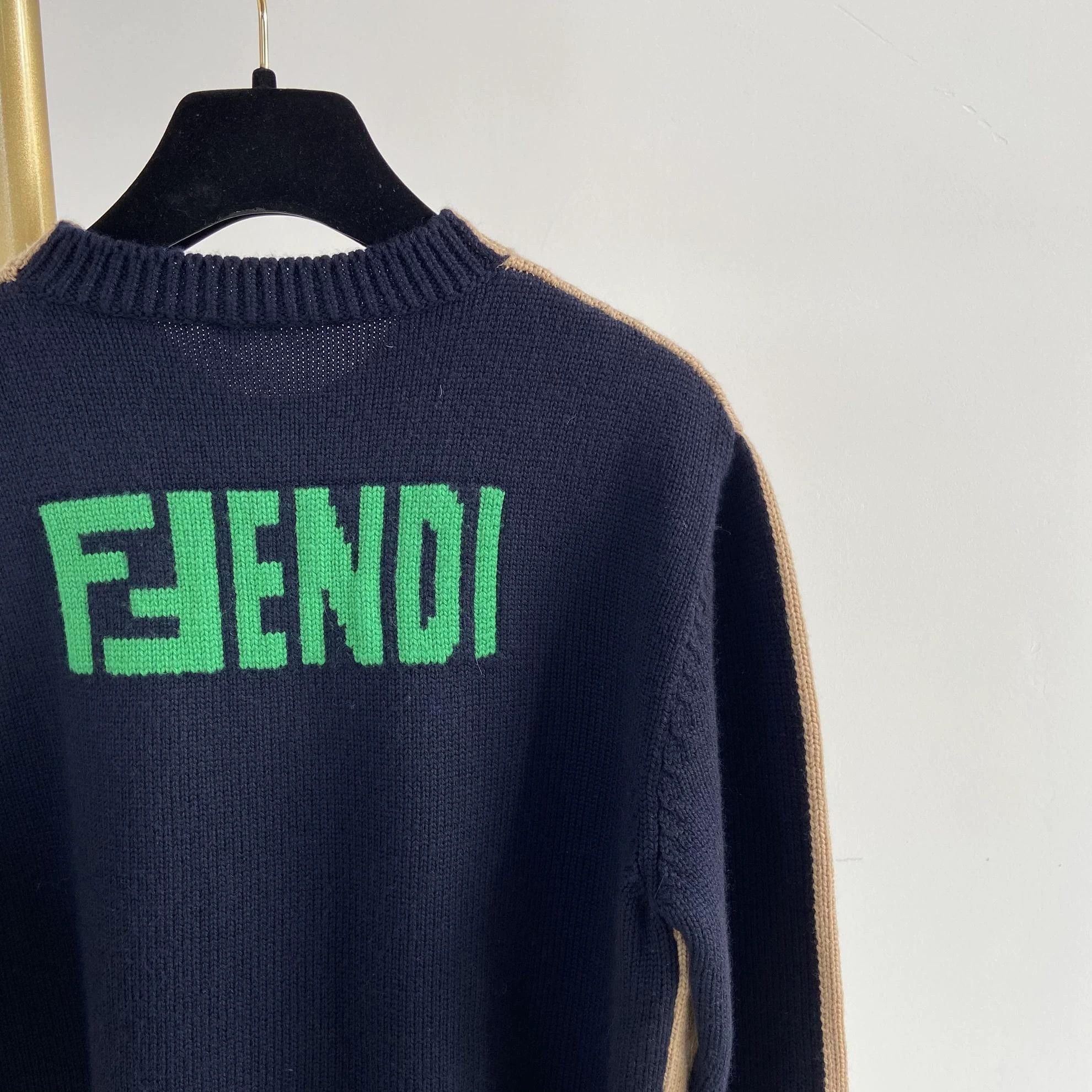 Fendi Fendi colorblocked knit pullover Size US S / EU 44-46 / 1 - 6 Thumbnail