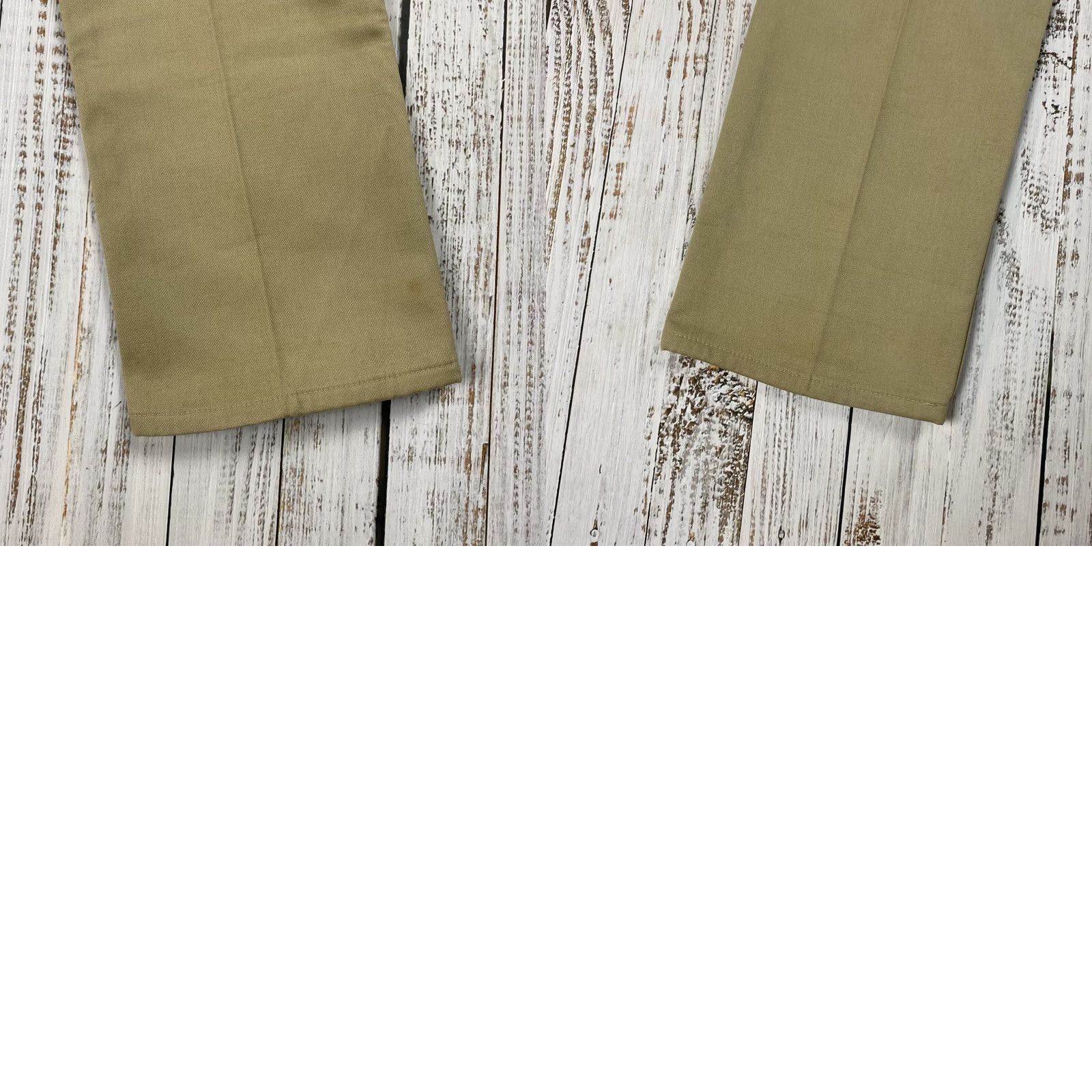 Vintage VINTAGE Work Pants Men 34 Inch Khaki Cotton OG-107 Fleece Lined Workwear 70s Straight Leg Size US 34 / EU 50 - 8 Thumbnail