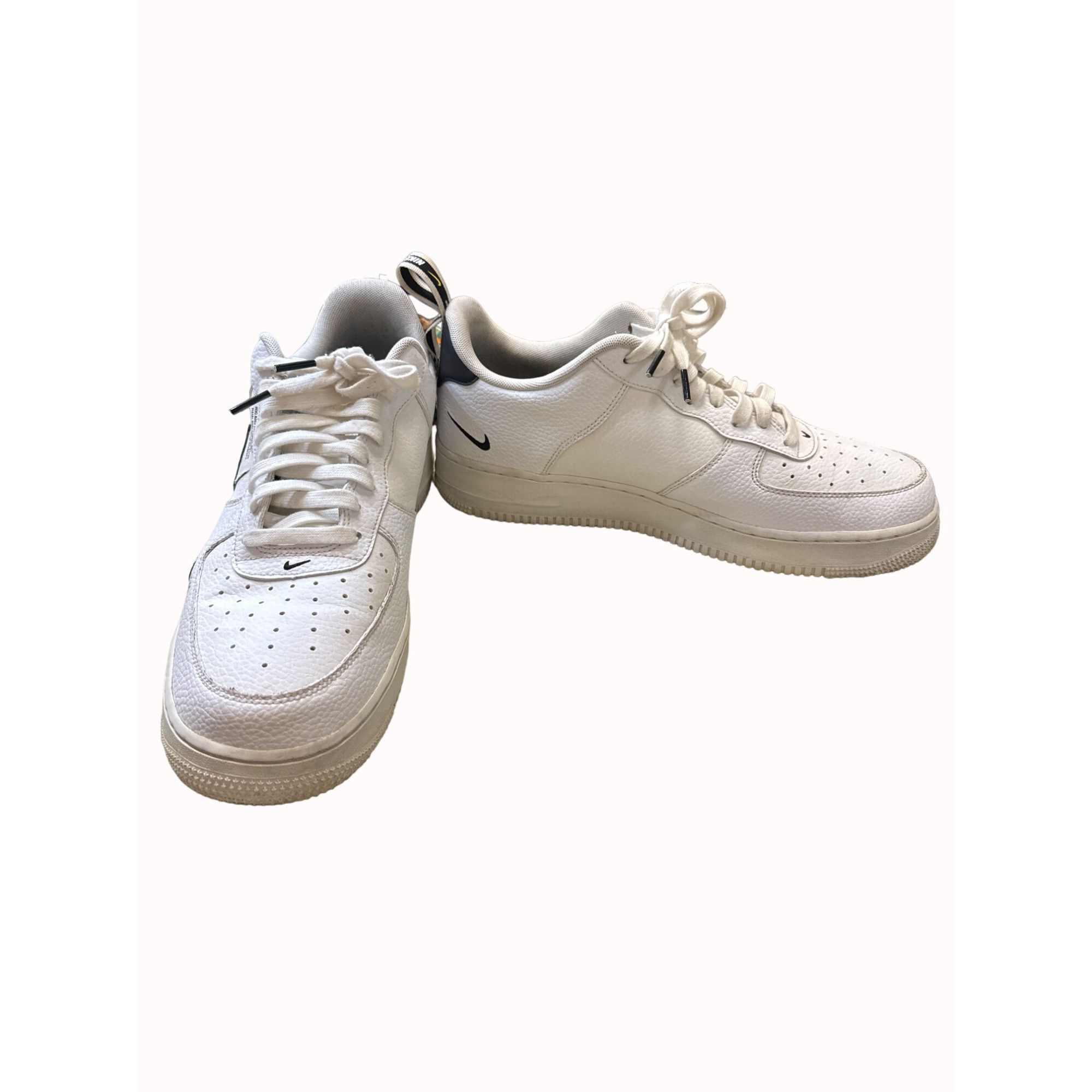 Nike Nike Air LV8 sportswear white mens leather sneakers shoes si Size US 12 / EU 45 - 4 Thumbnail