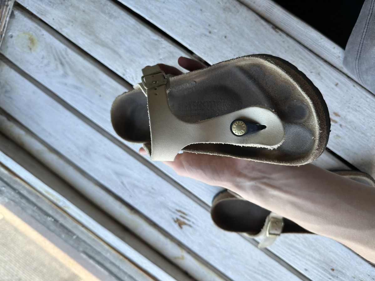 Birkenstock VNTG🚨 BIRKENSTOCK BEIGE LUXURY Y2K RARE WOMEN SLIDES Size US 7 / IT 37 - 11 Thumbnail