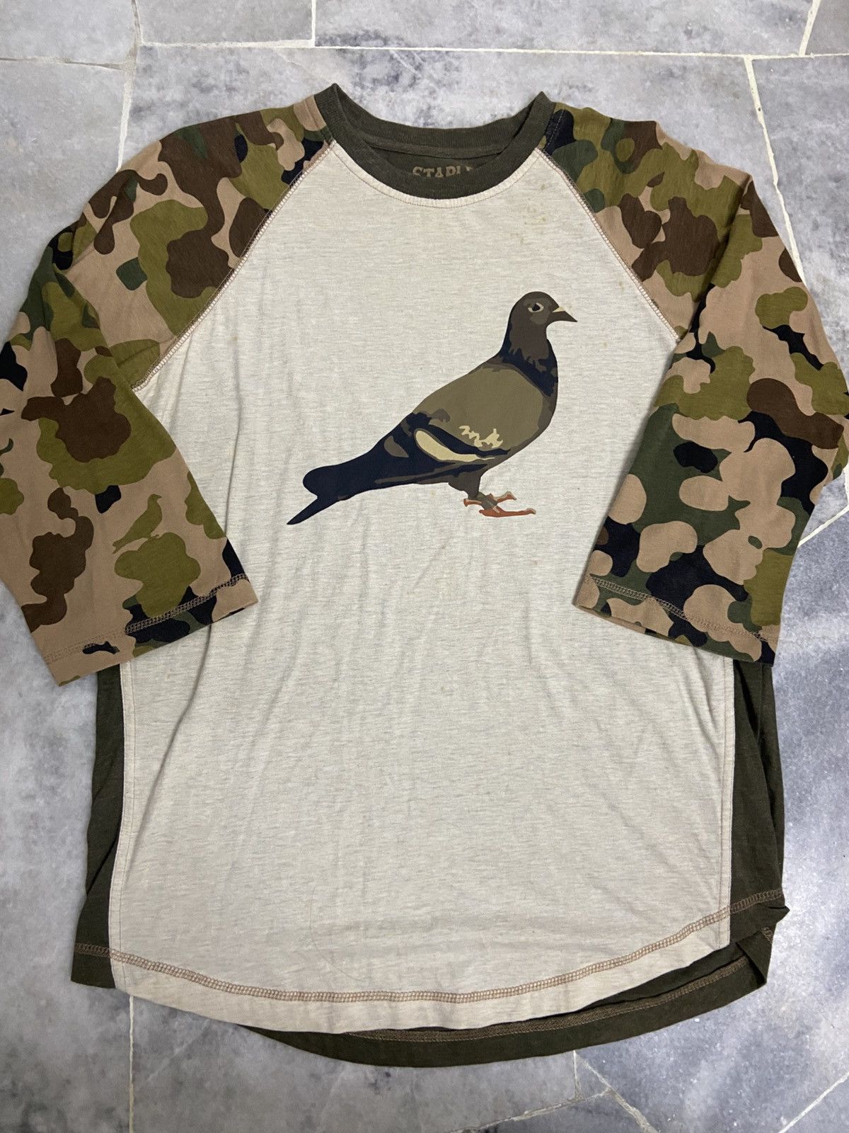 Staple Vintage Staple Pigeon Logo Tee Camo T-Shirt Size US M / EU 48-50 / 2 - 5 Thumbnail