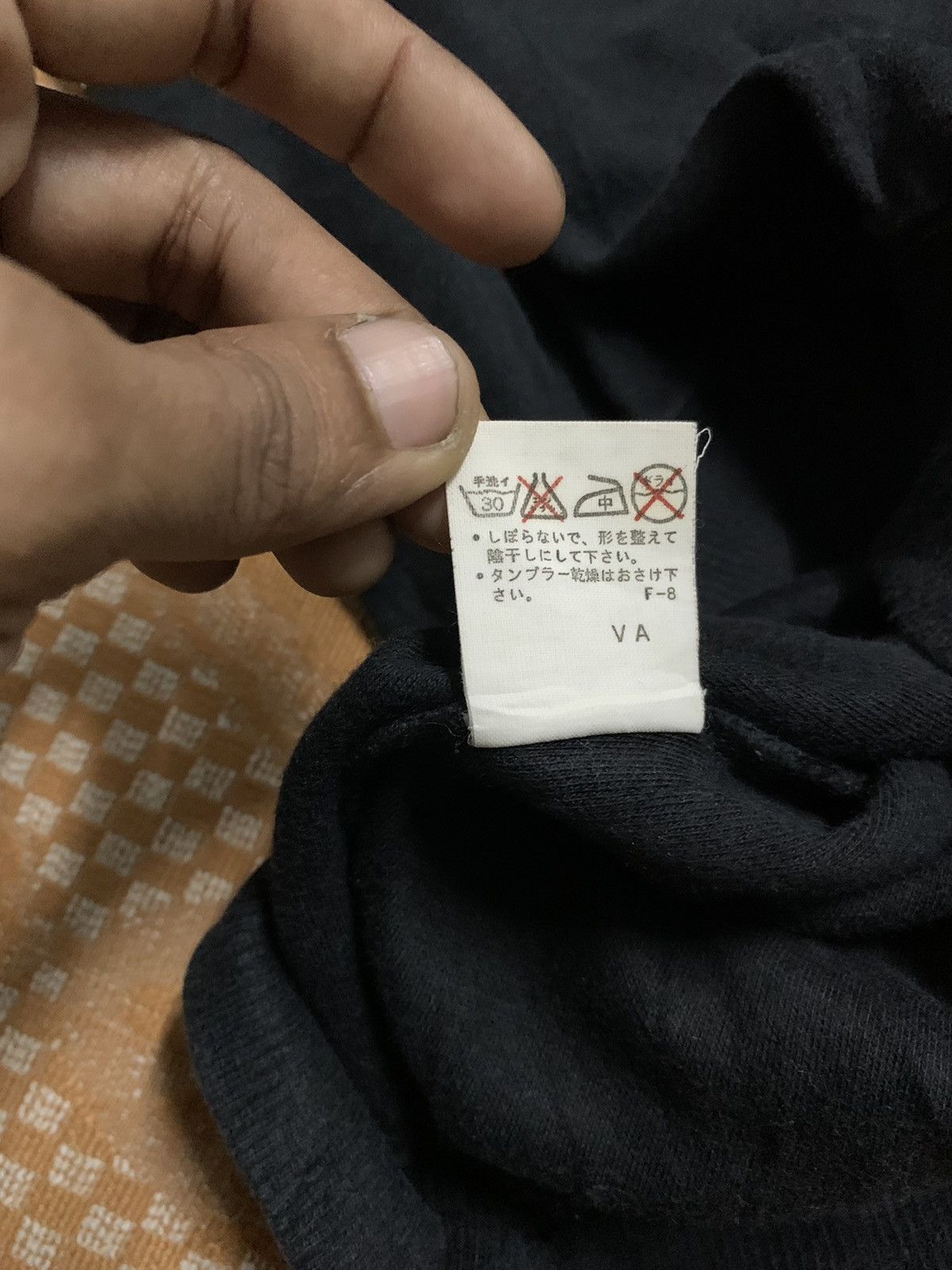 Japanese Brand × Trussardi × Vintage 90s TRUSSARDI JEANS SWEATSHIRT FADED Size US XL / EU 56 / 4 - 12 Thumbnail