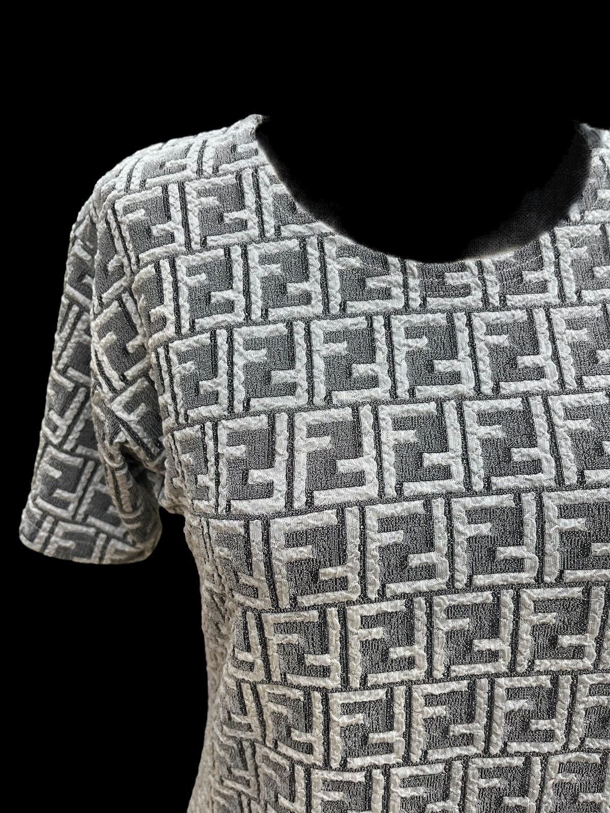 Fendi Vintage 90s fendi short sleeve Size L / US 10 / IT 46 - 6 Thumbnail