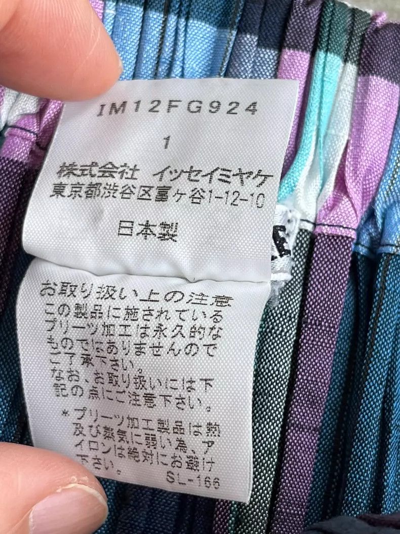Issey Miyake Issey Miyake size:1 A light blue checkered skirt Size 23" - 5 Thumbnail